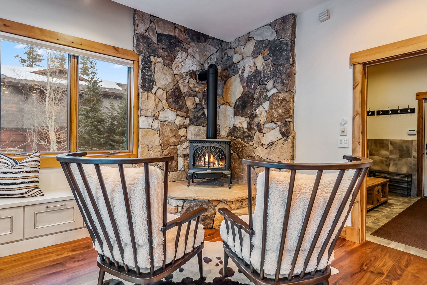 127 Windwood Circle 