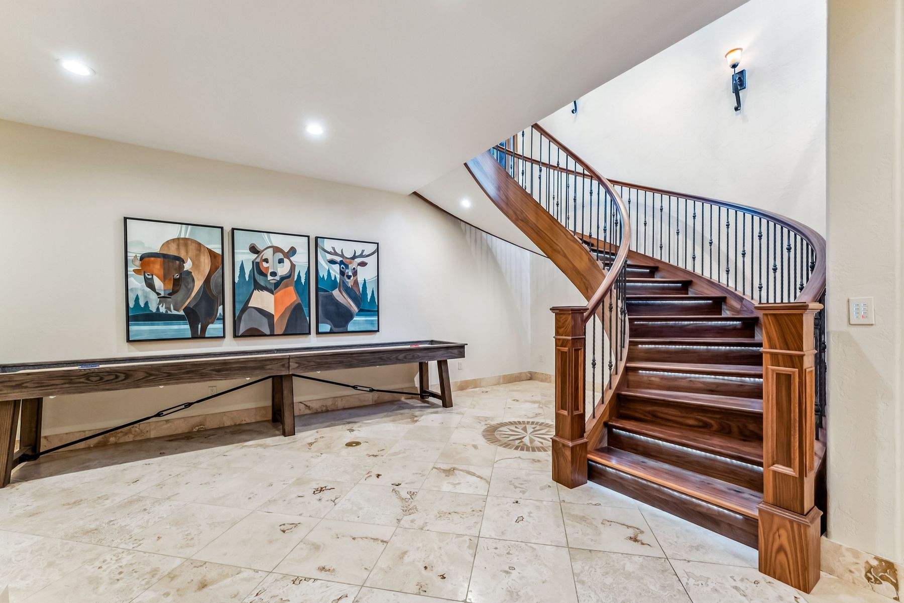 127 Windwood Circle 
