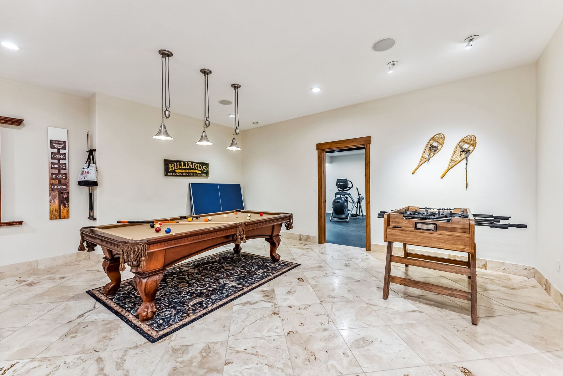 127 Windwood Circle 