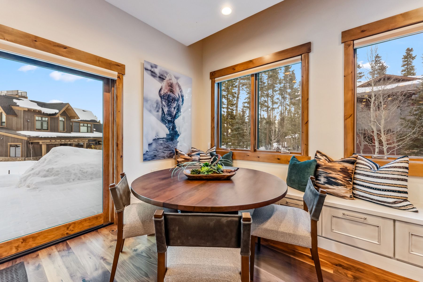 127 Windwood Circle 