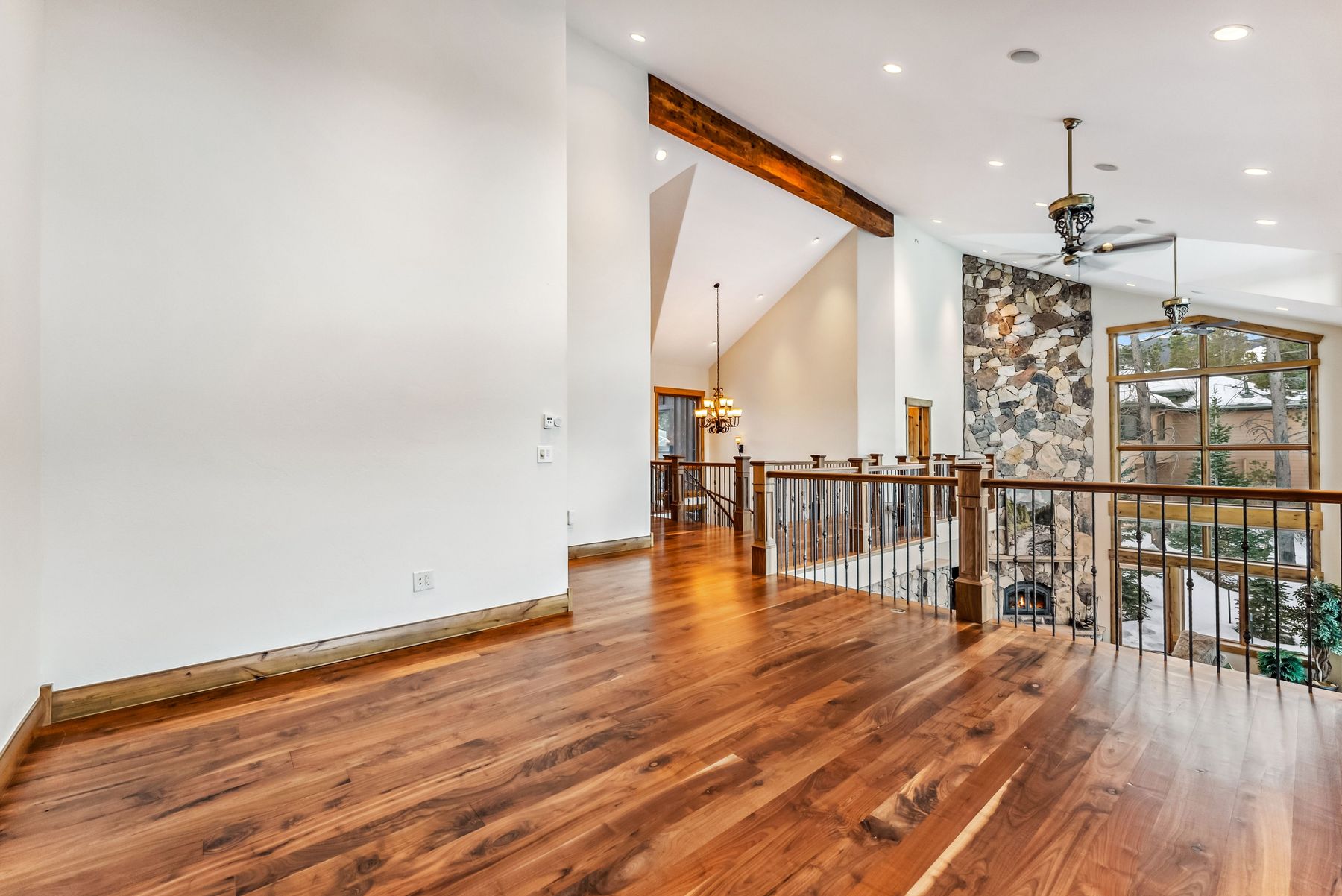 127 Windwood Circle 
