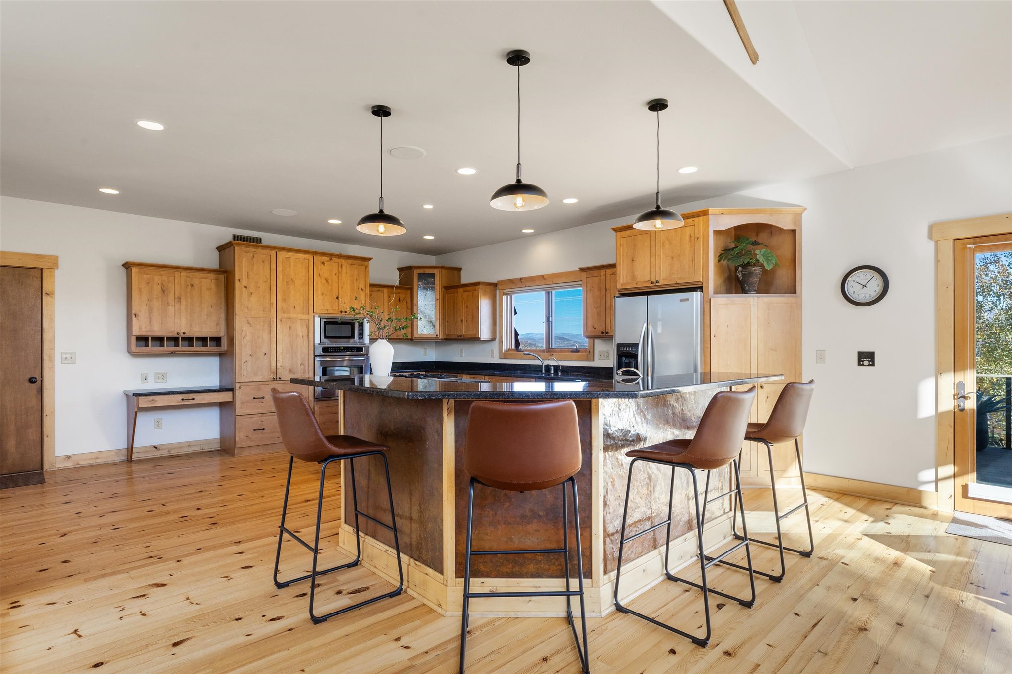 1169 Longview Circle 