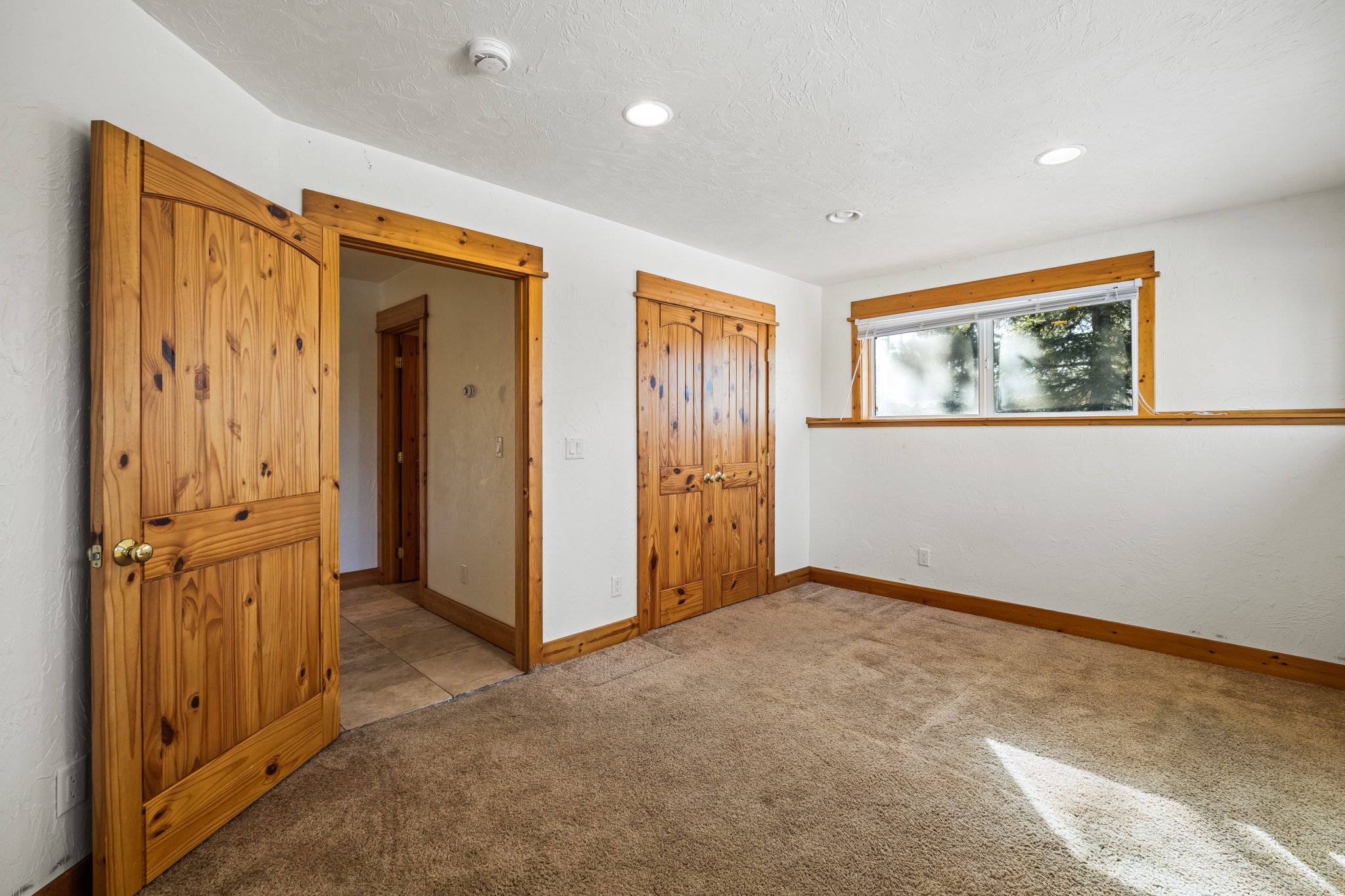 33533 Seneca Trail 
