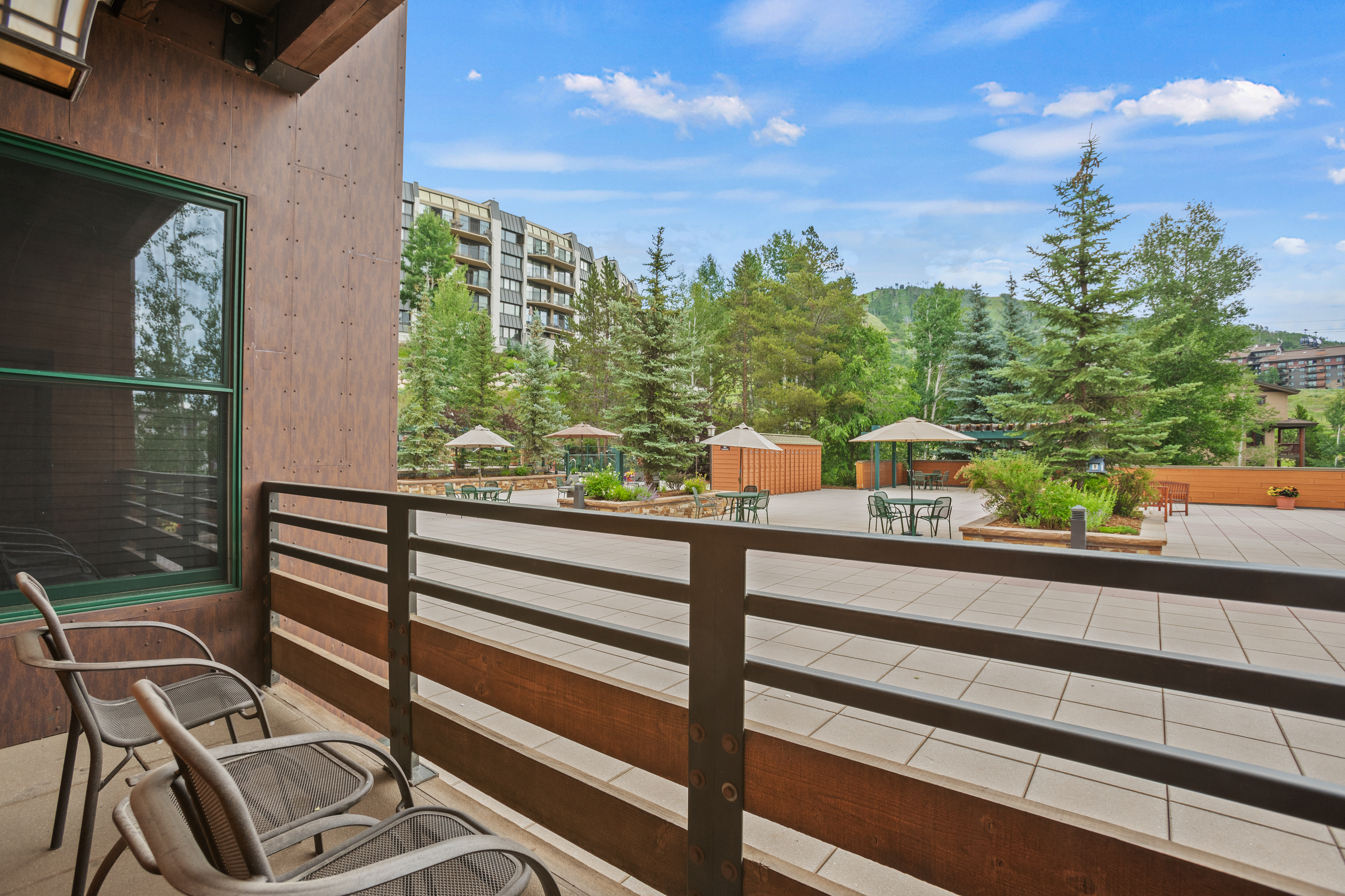 2000 Ski Time Square Drive Unit # 106