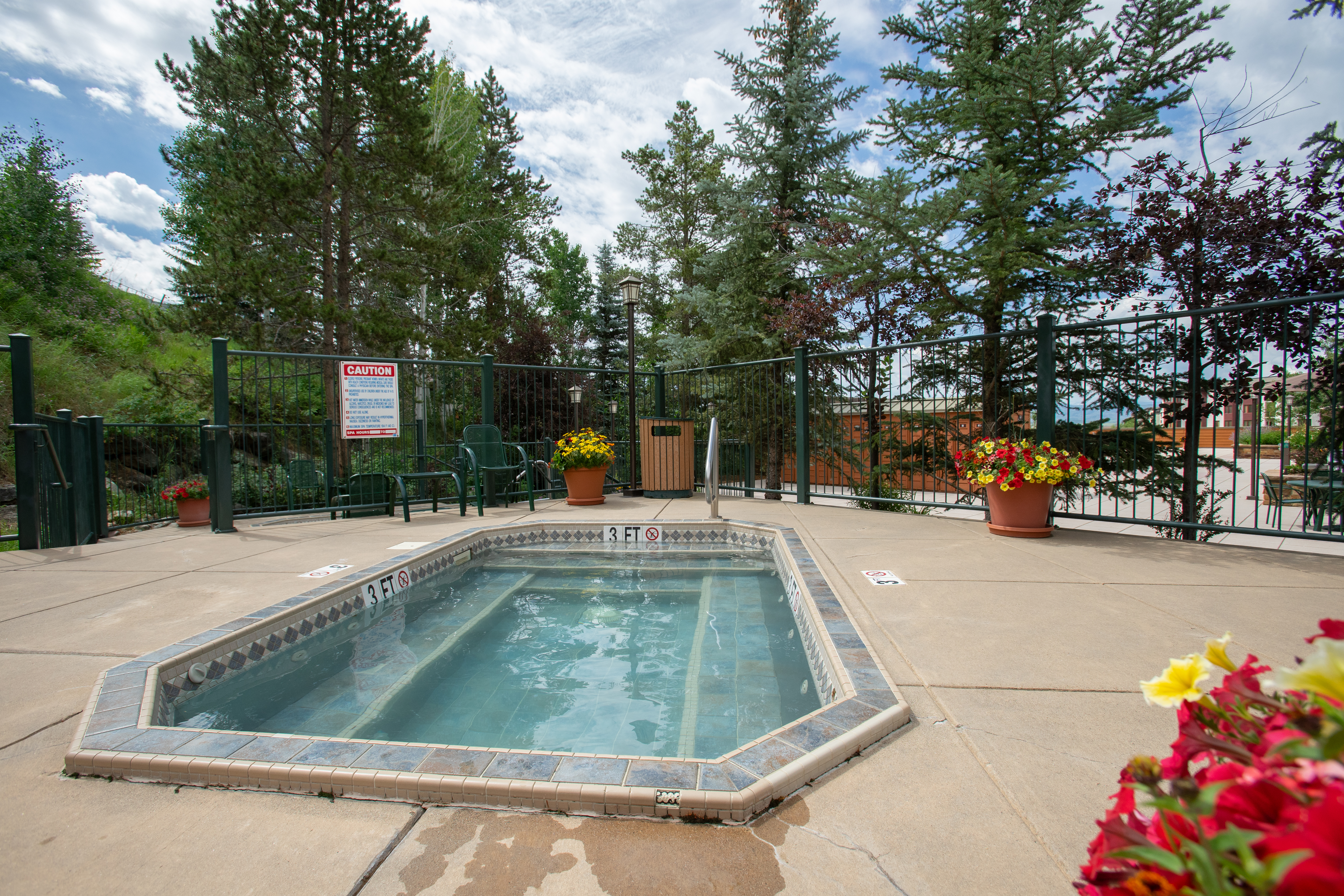 2000 Ski Time Square Drive Unit # 106