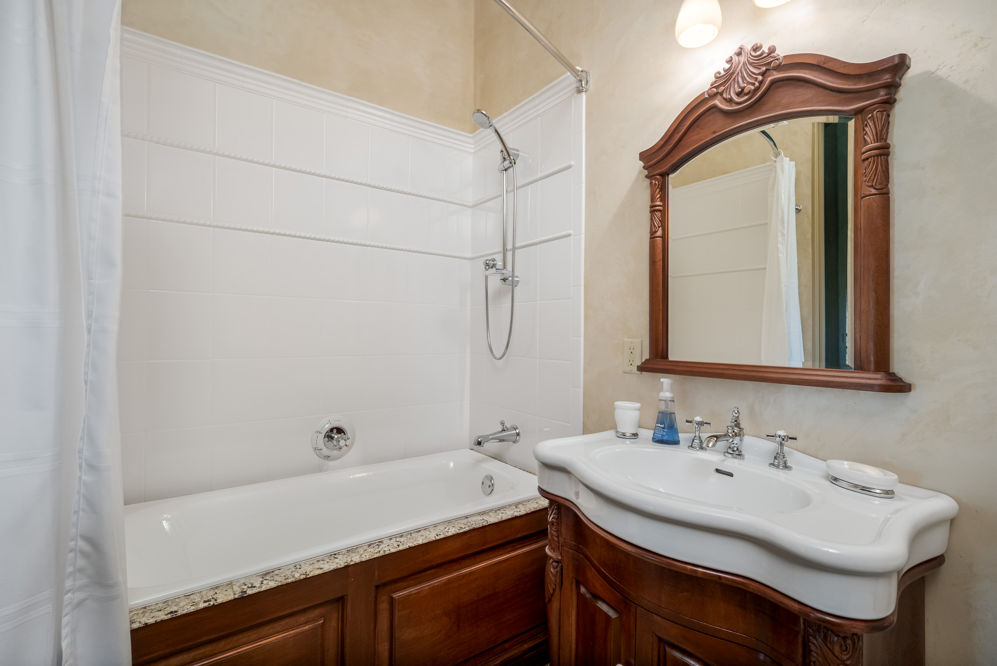 30855 Emerald Ridge