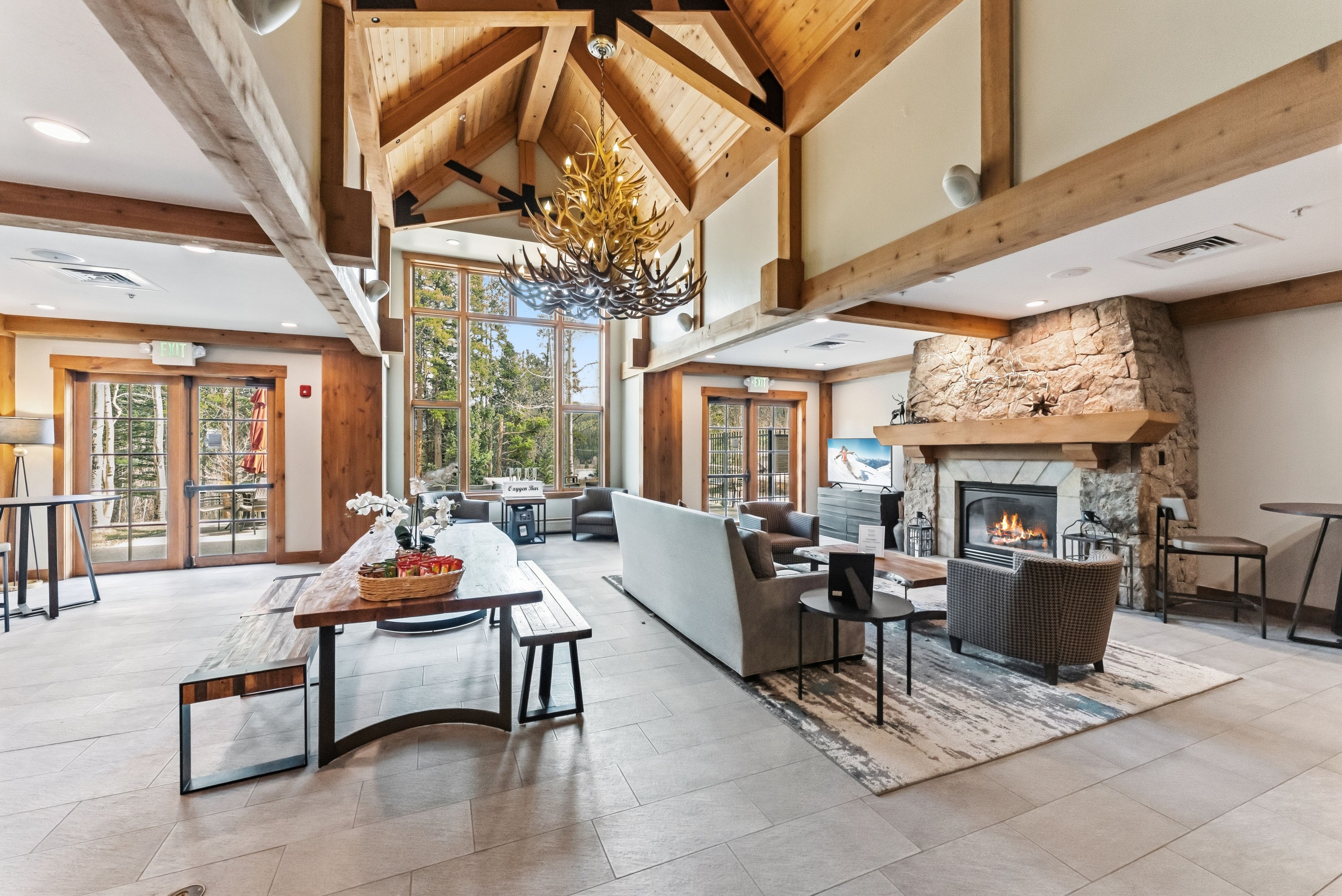 50 Mountain Thunder Drive Unit# 1209