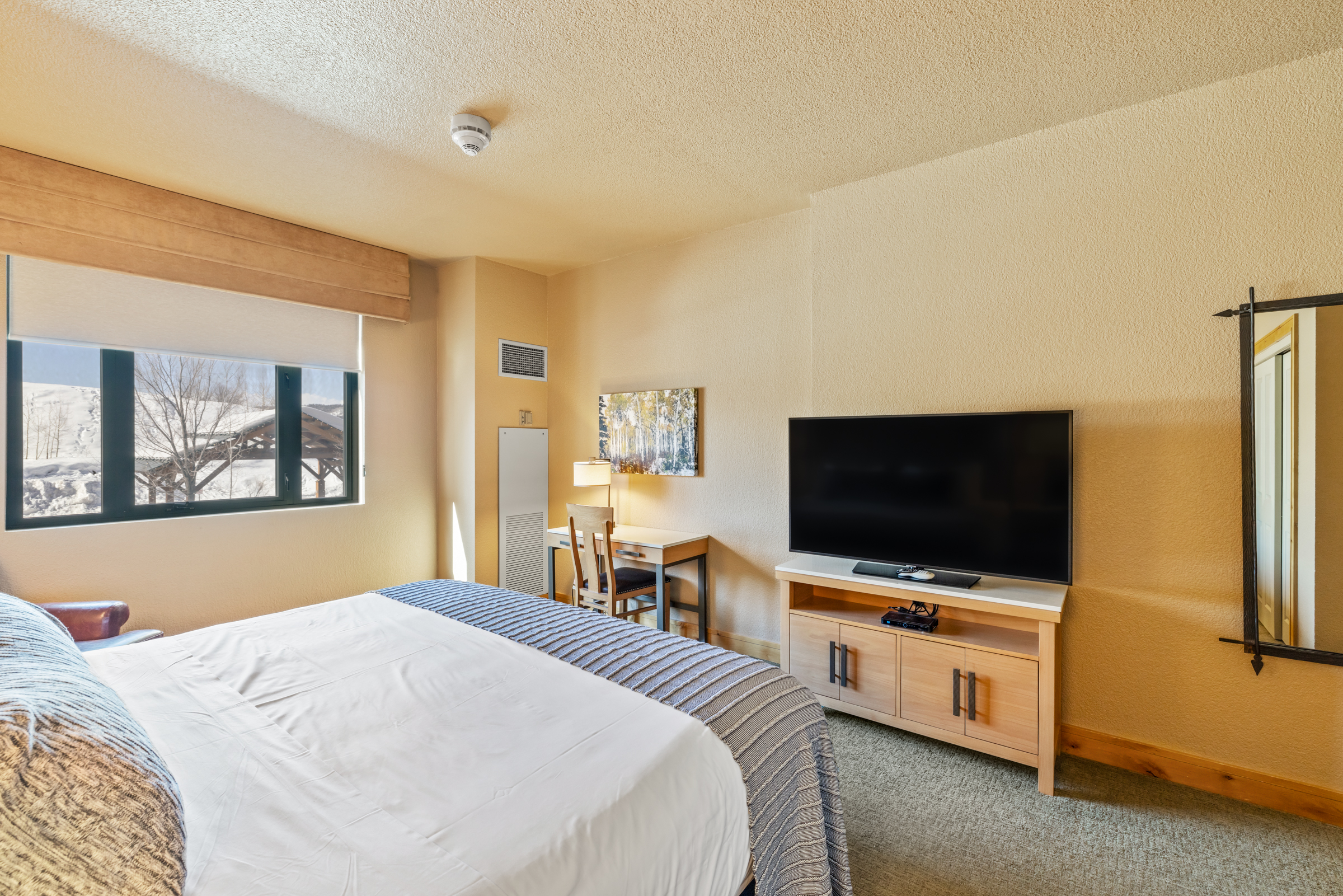 2300 Mt Werner Circle Unit# 652