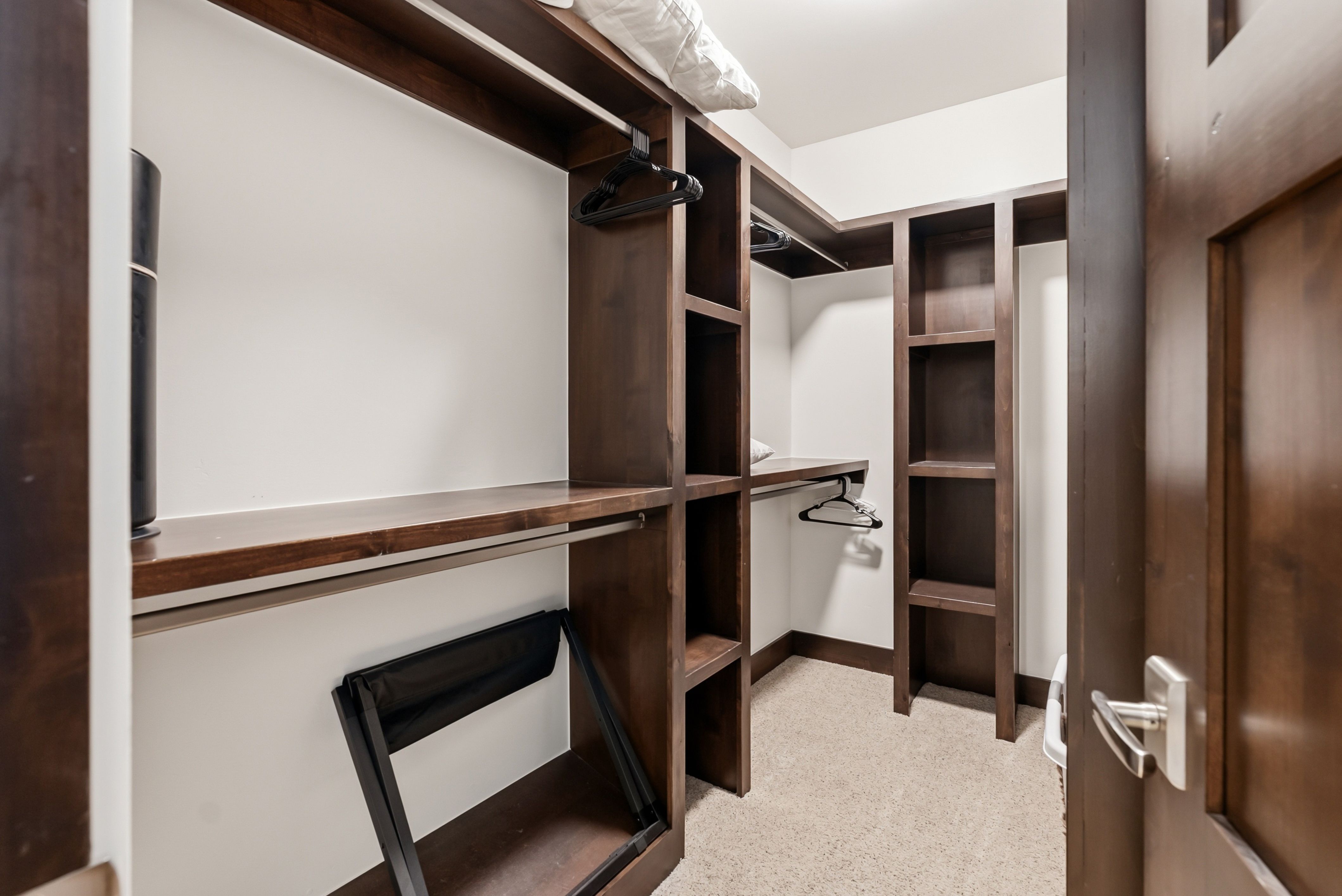 341 River Park Drive 