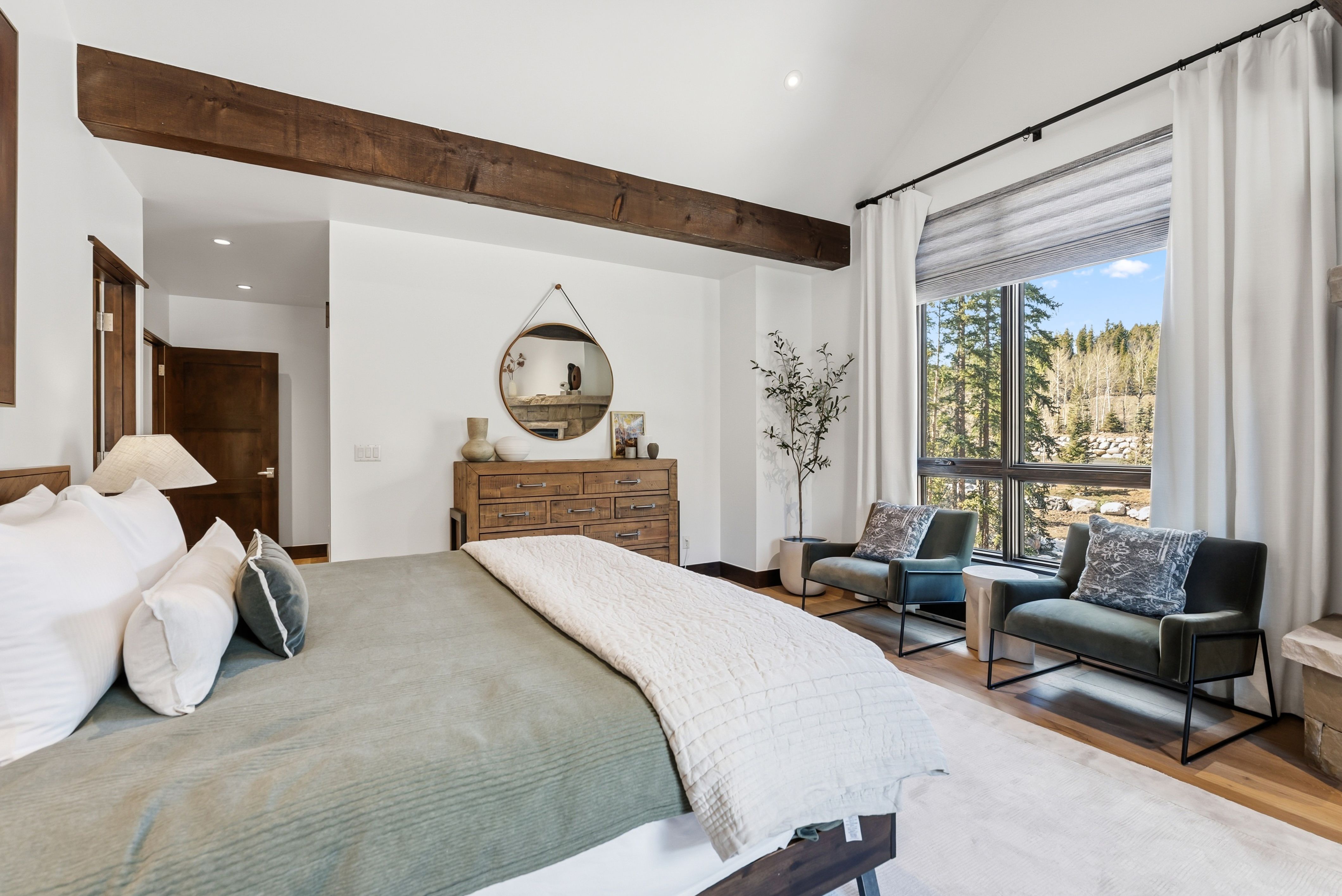 341 River Park Drive 