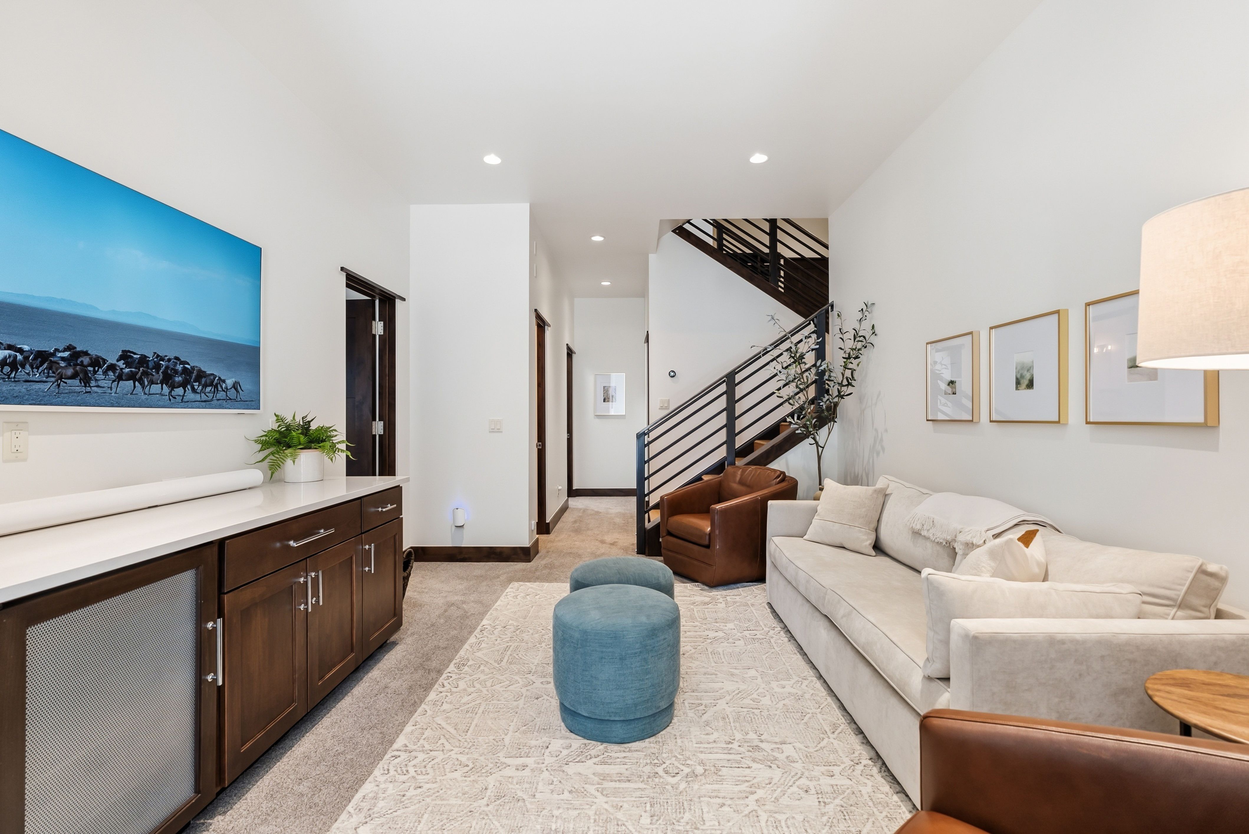 341 River Park Drive 