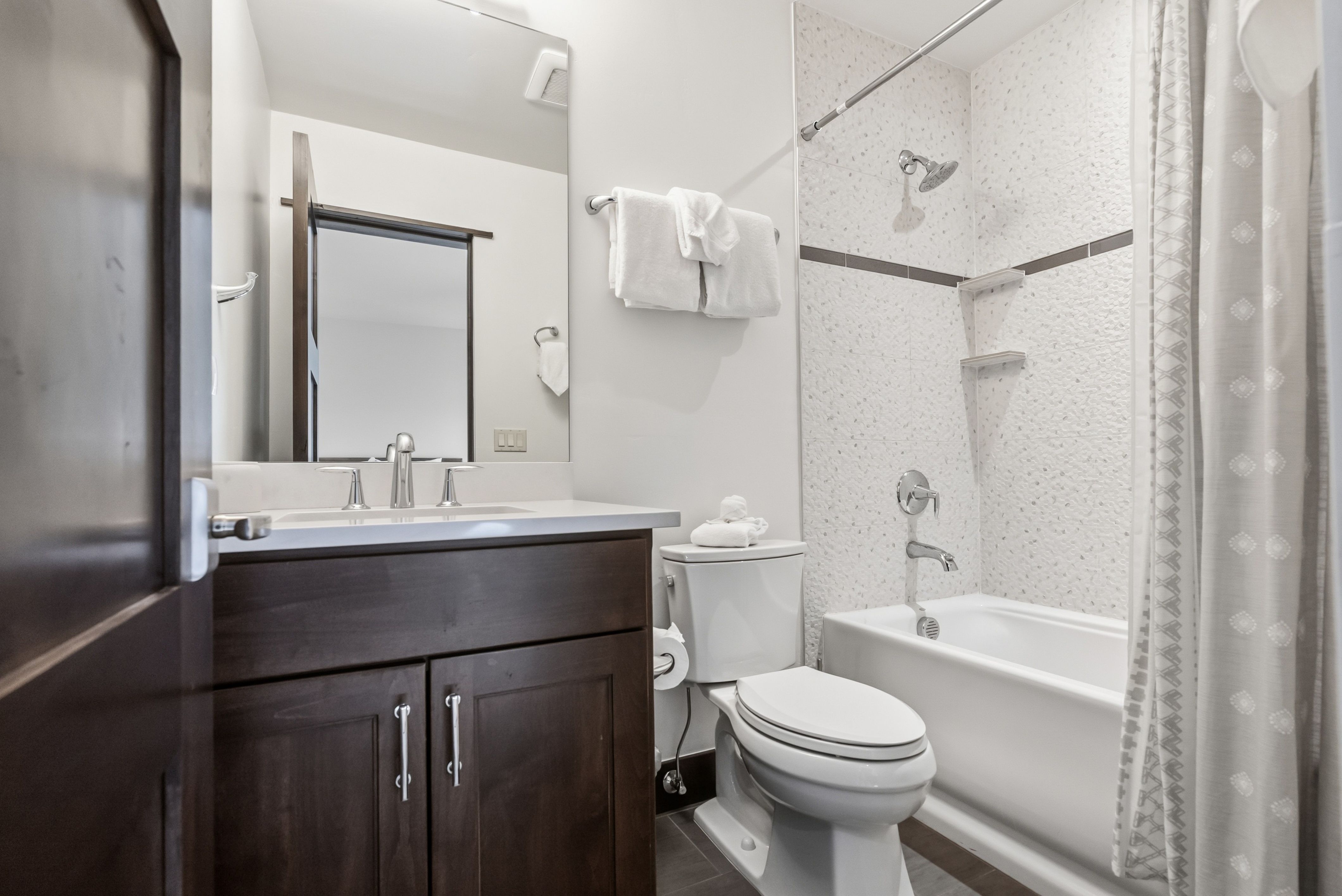 341 River Park Drive 