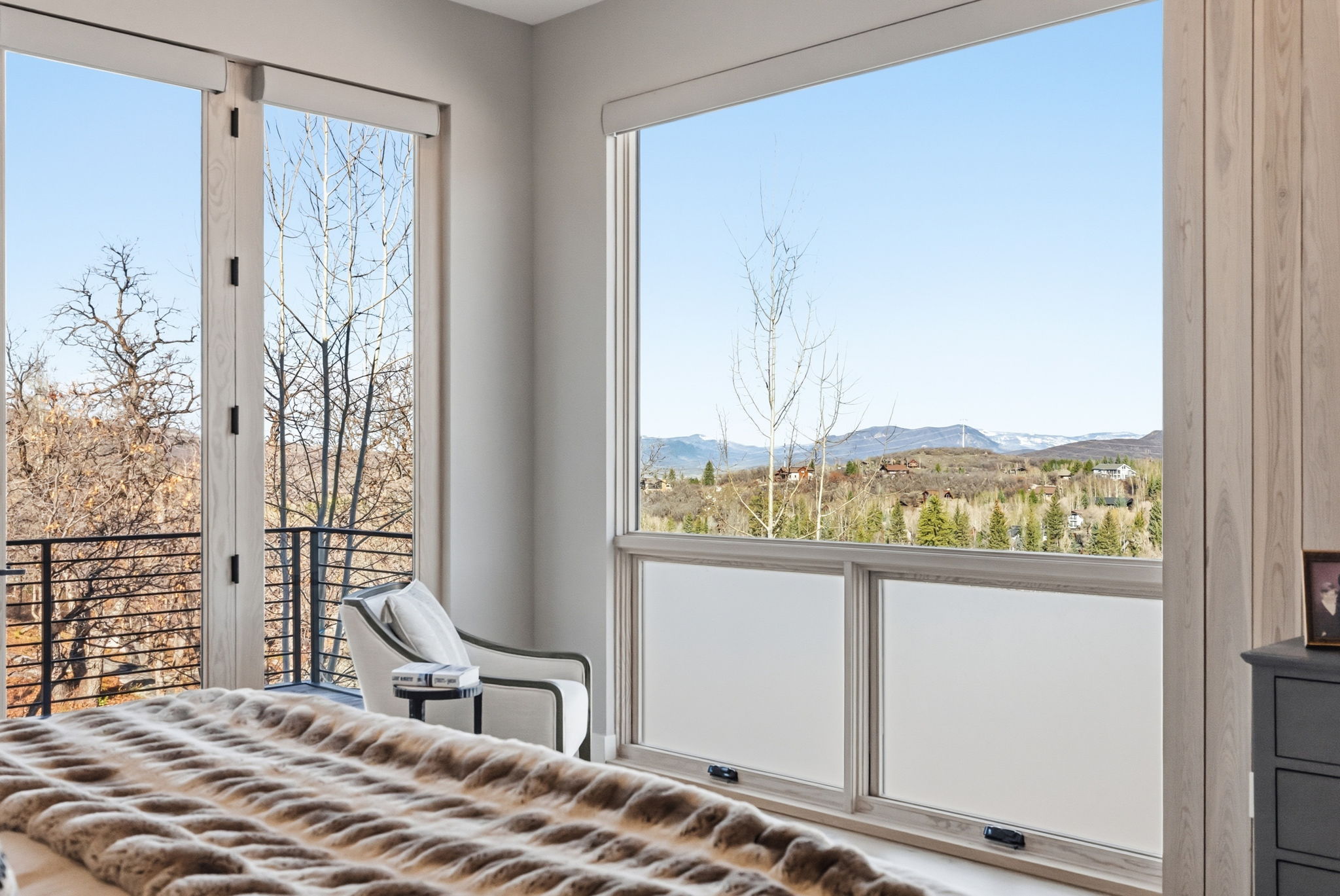 1136 Steamboat Boulevard 