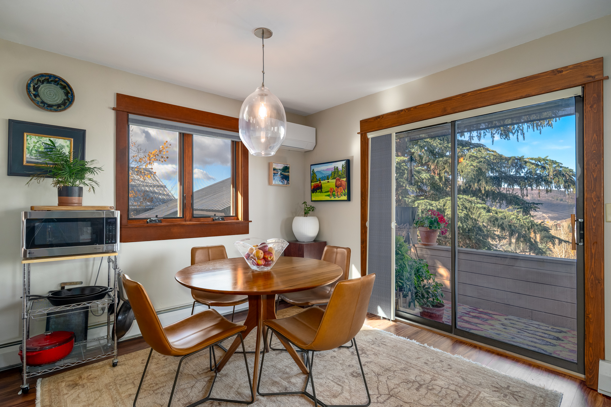 1863 Clubhouse Drive 