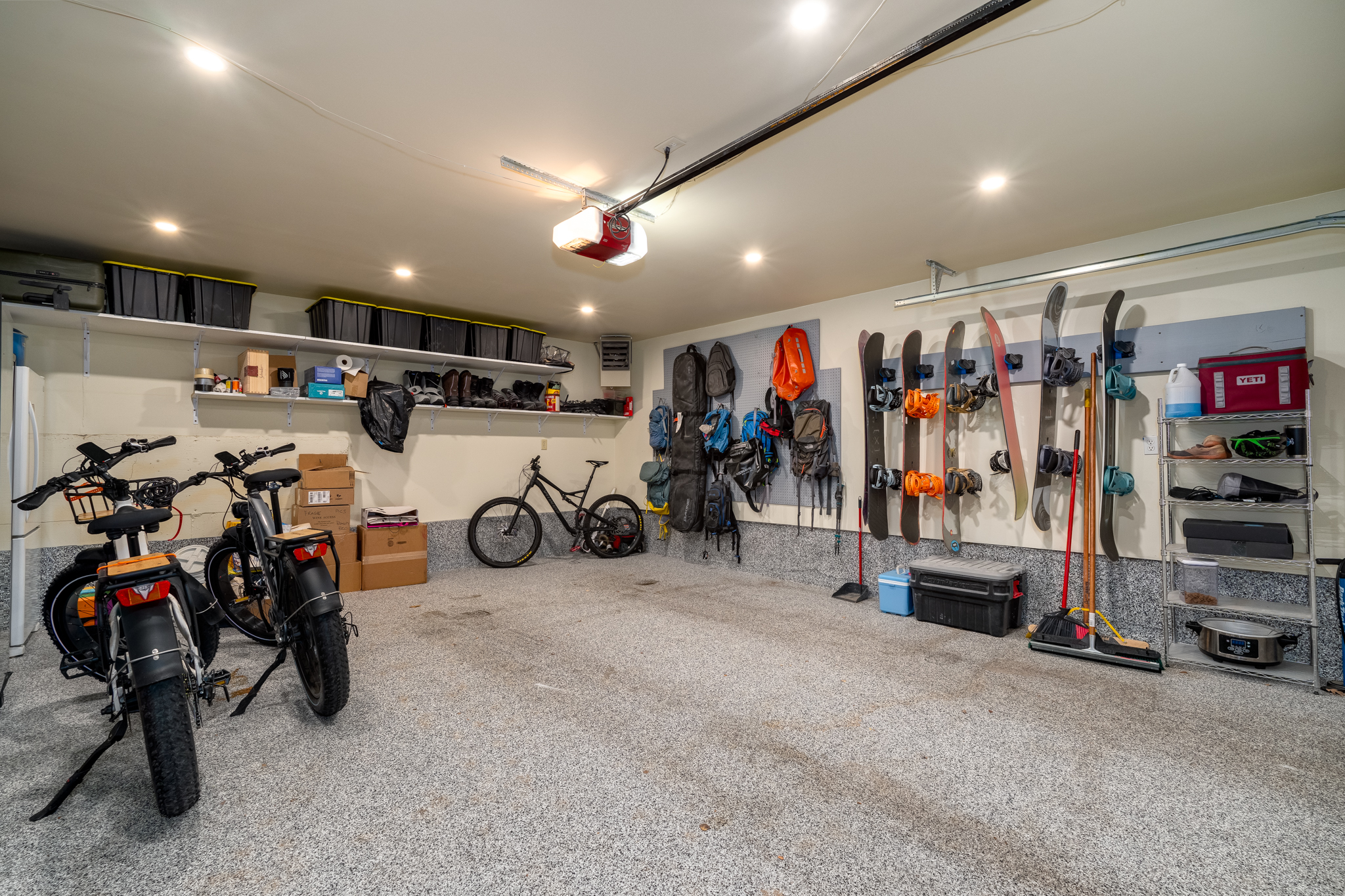 1863 Clubhouse Drive 