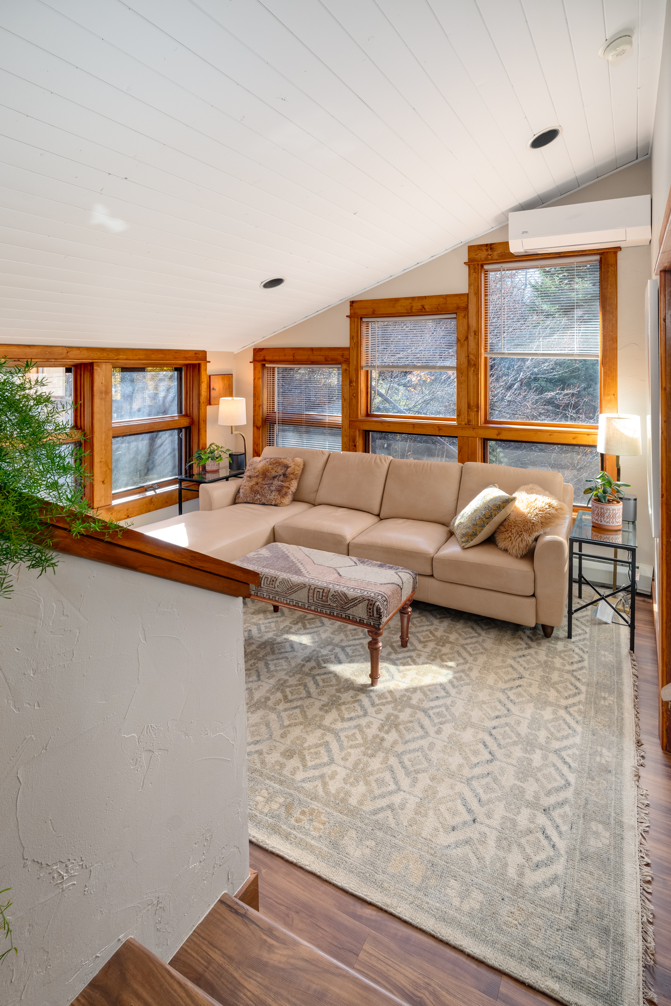 1863 Clubhouse Drive 