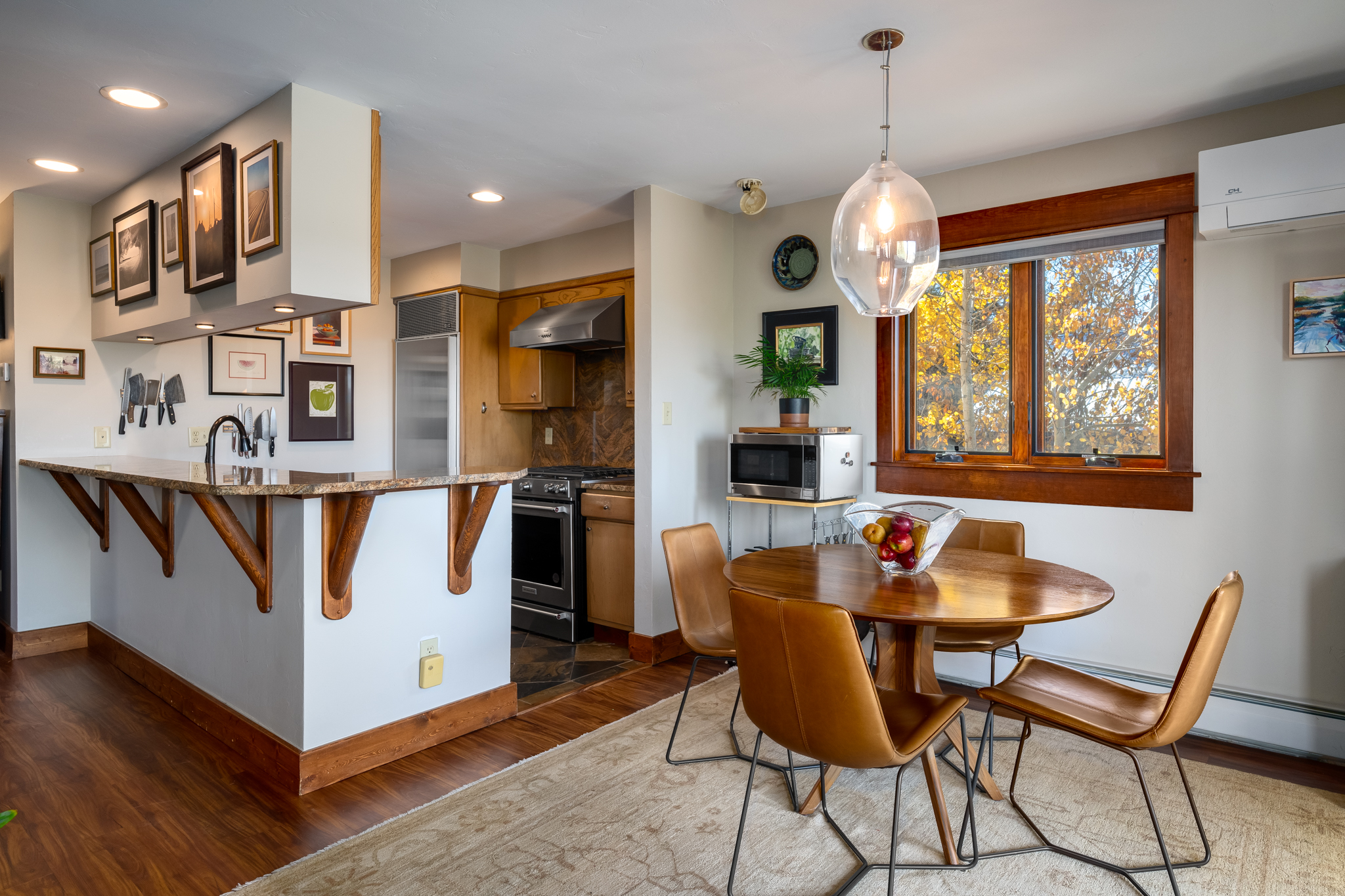 1863 Clubhouse Drive 