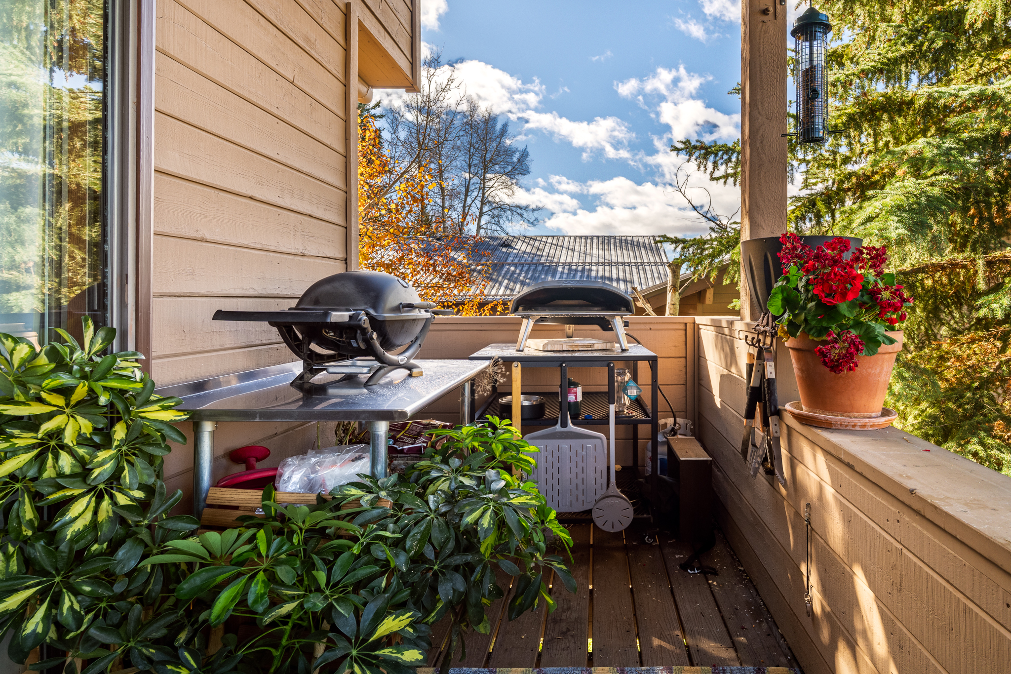 1863 Clubhouse Drive 