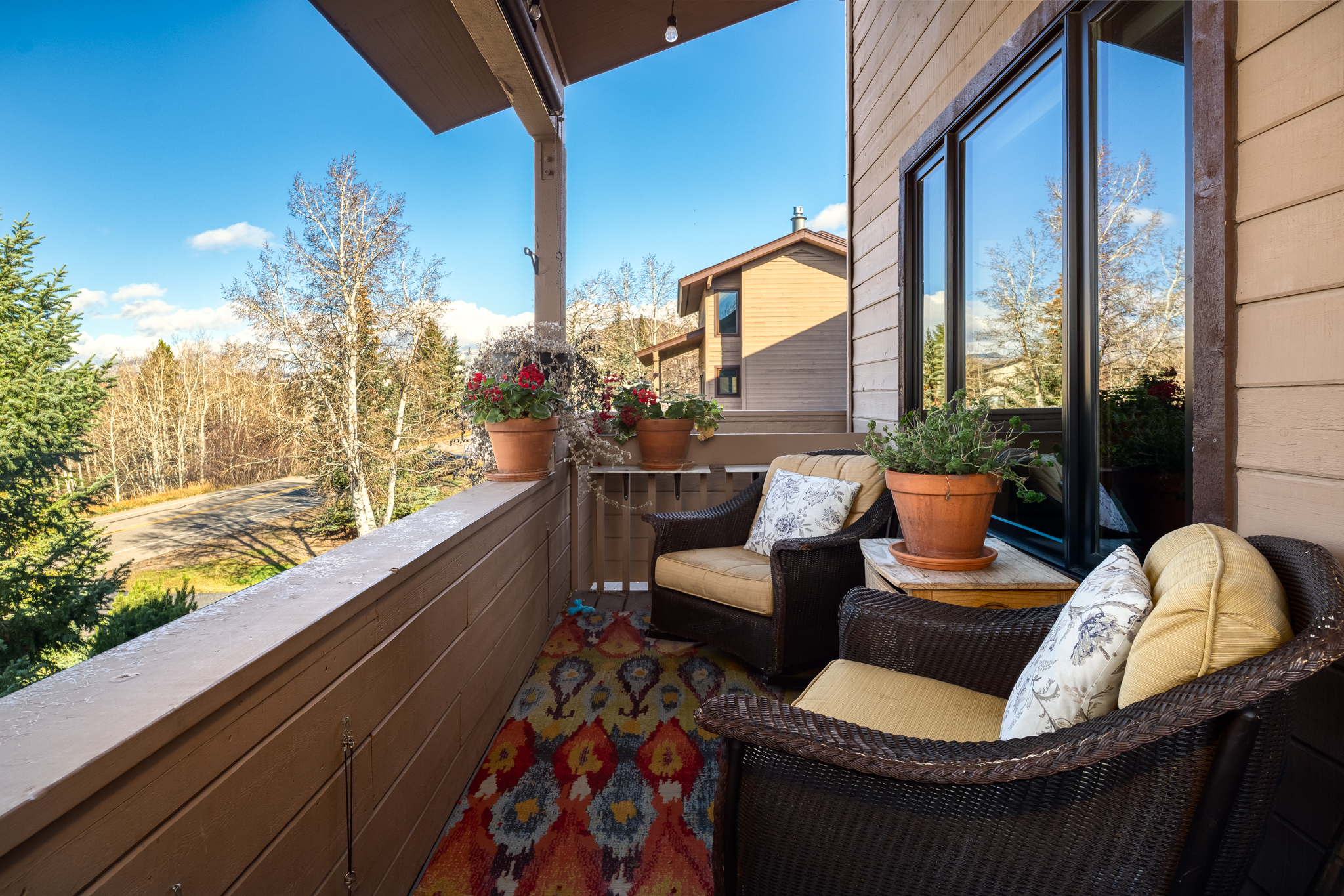 1863 Clubhouse Drive 