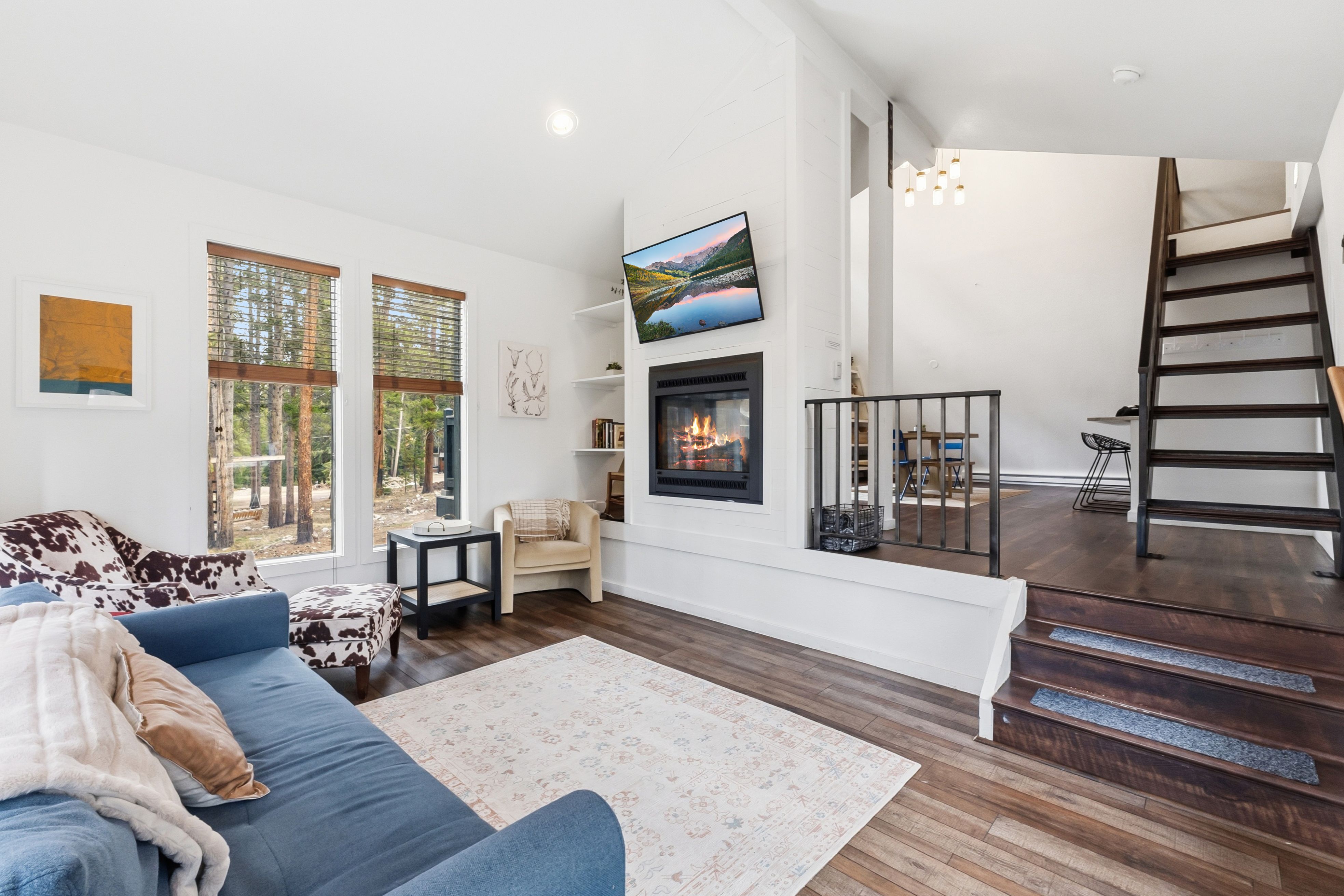293 Regal Circle