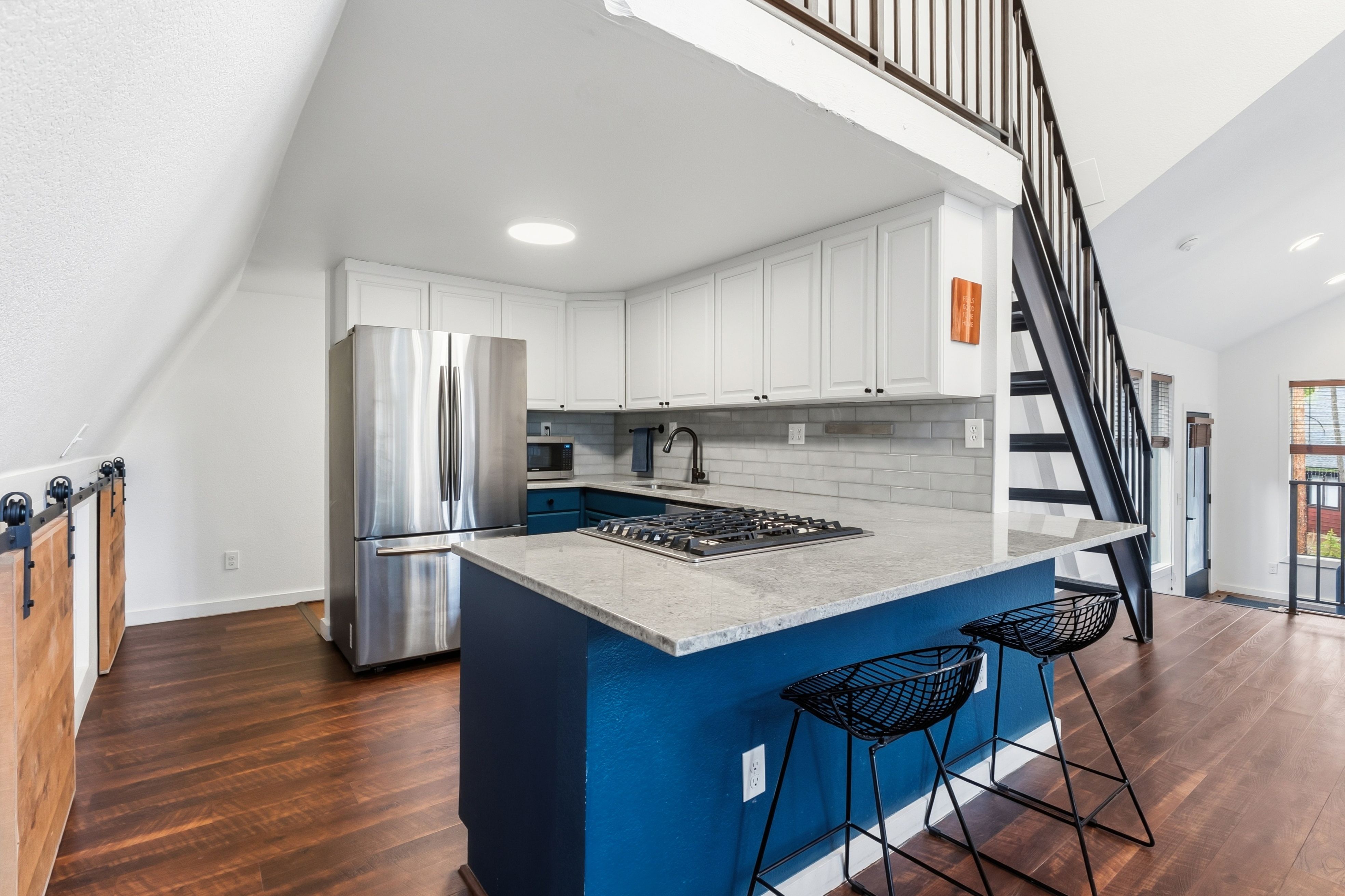 293 Regal Circle