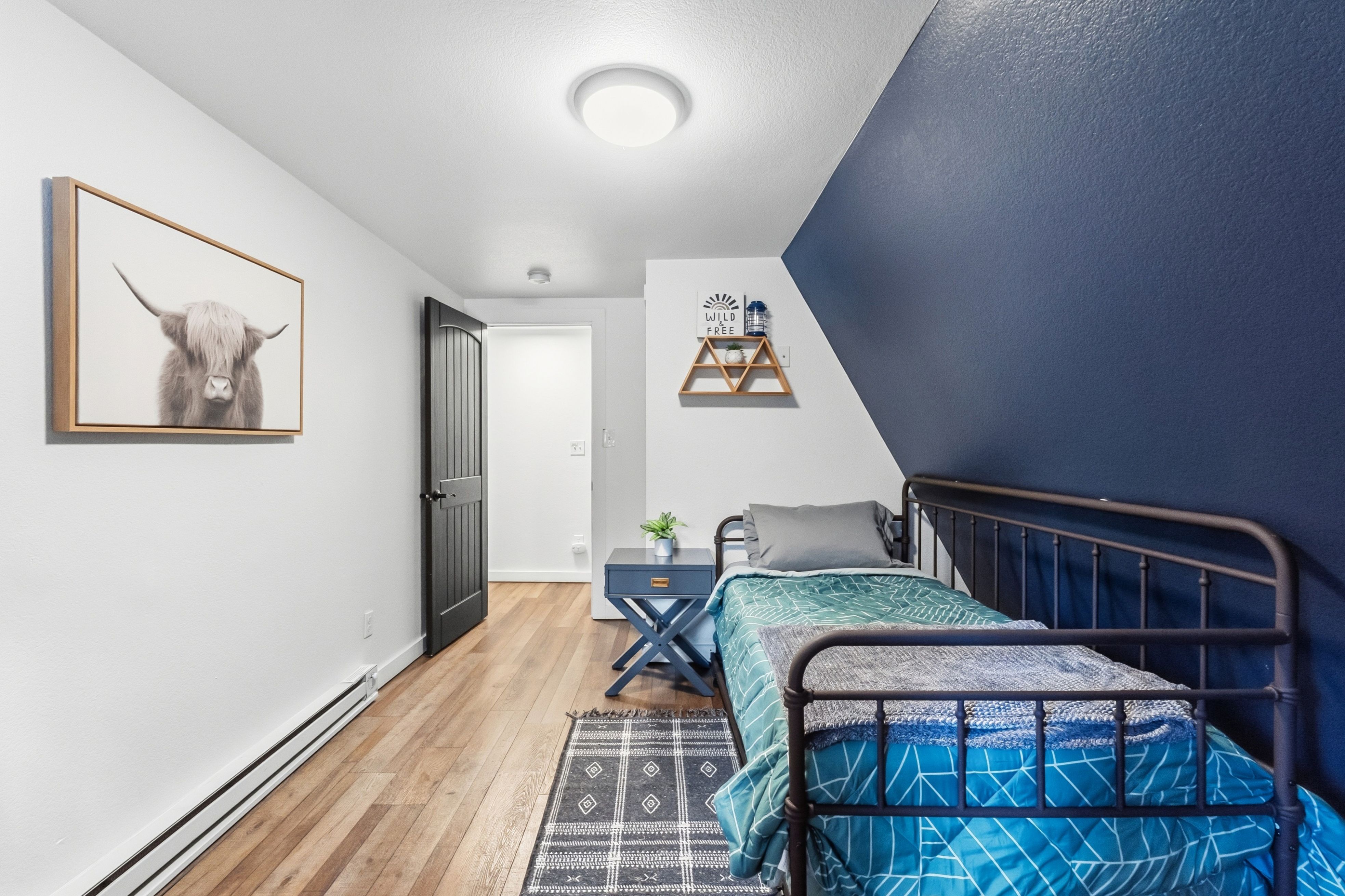 293 Regal Circle