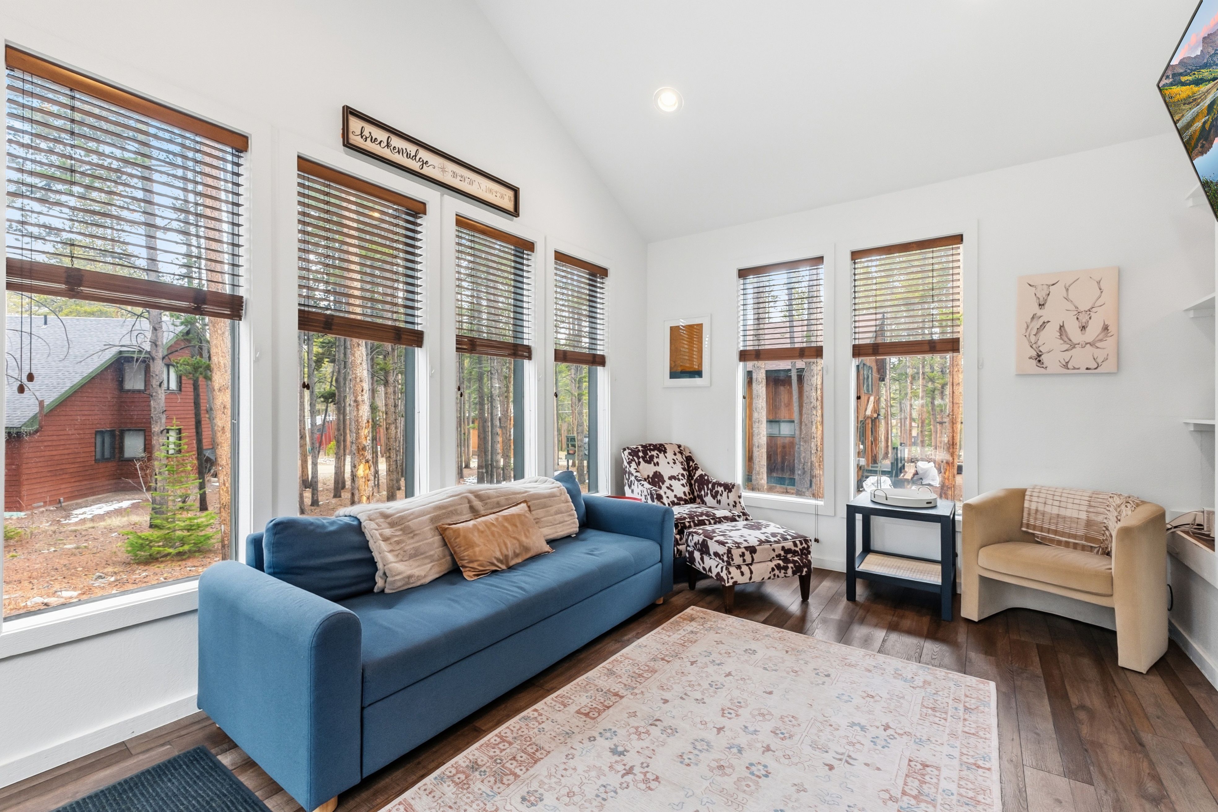 293 Regal Circle