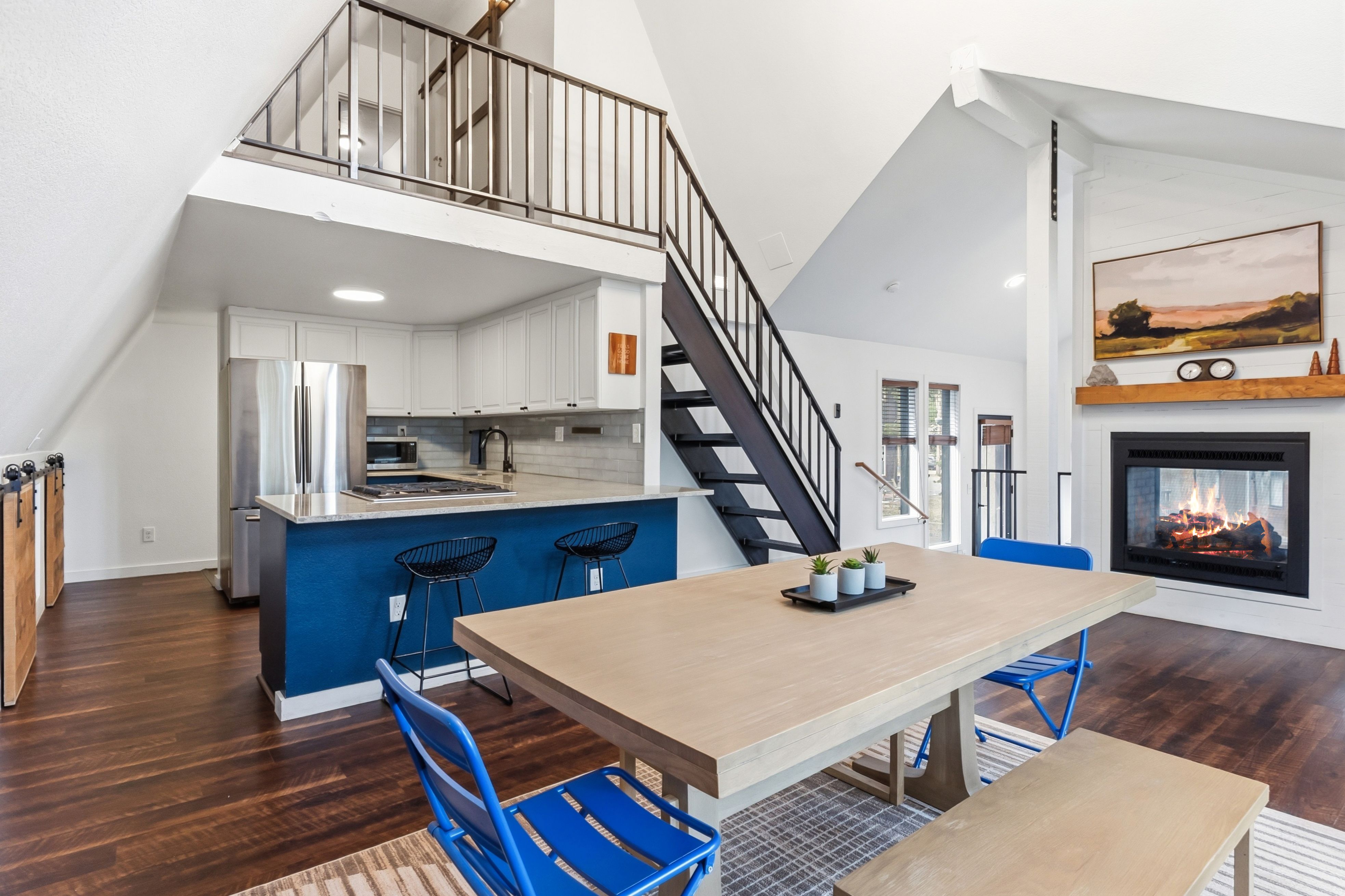 293 Regal Circle