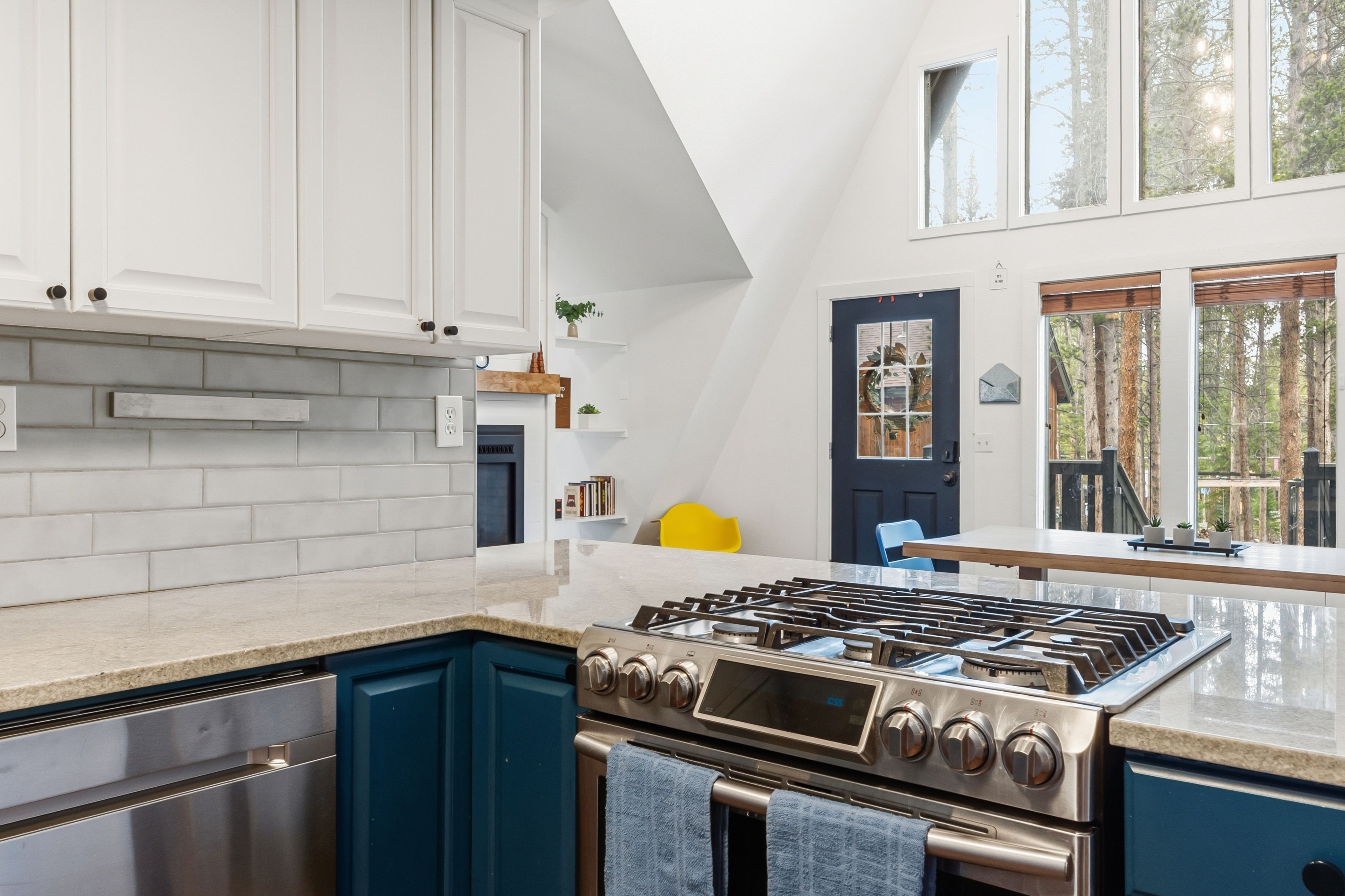 293 Regal Circle