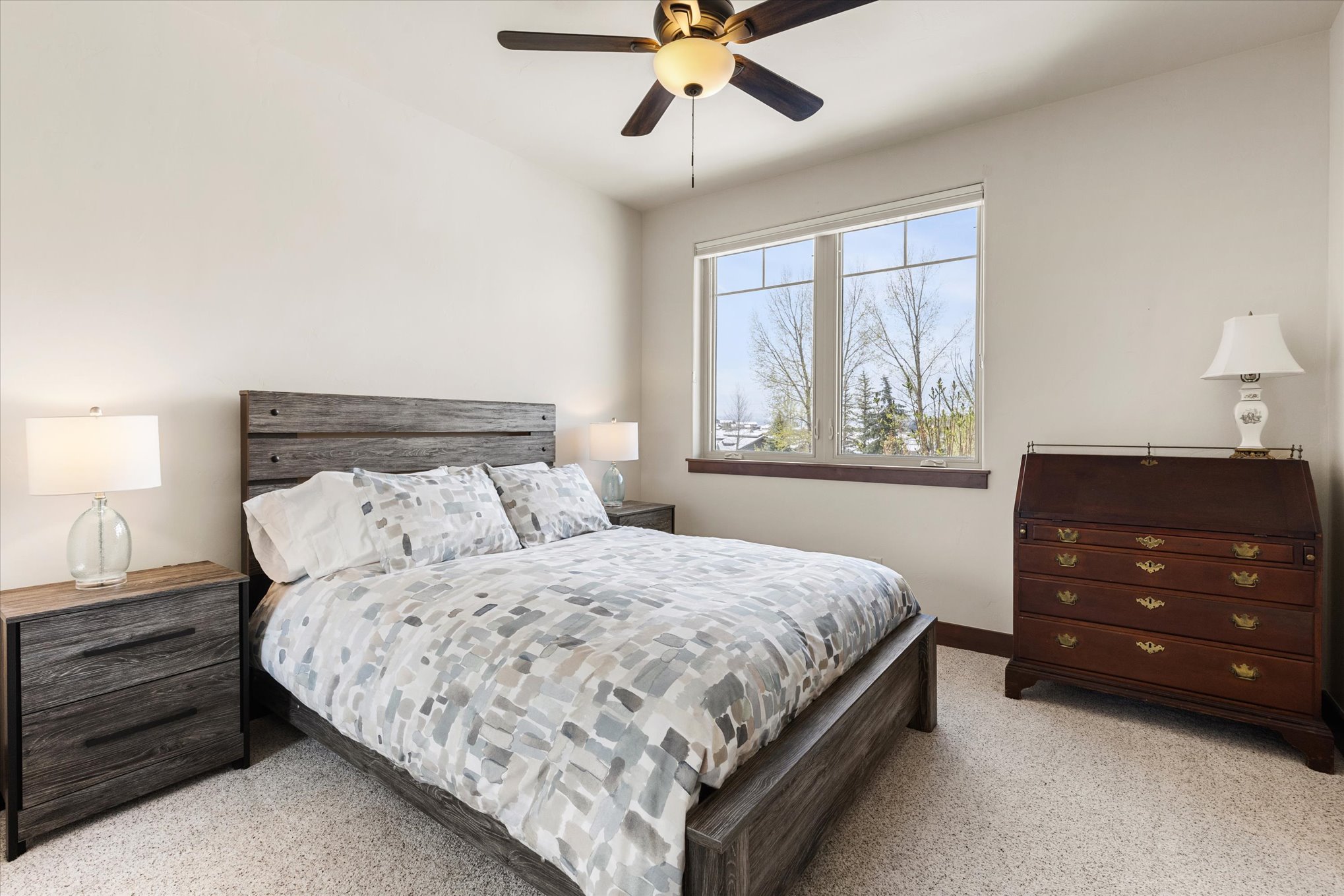 653 Clermont Circle 