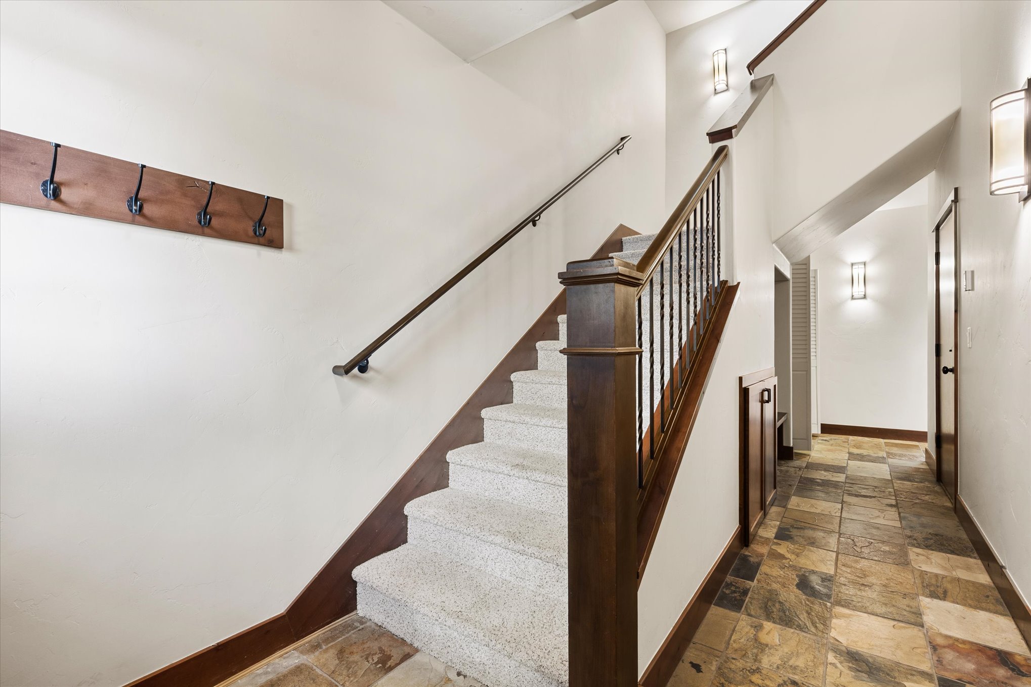 653 Clermont Circle 