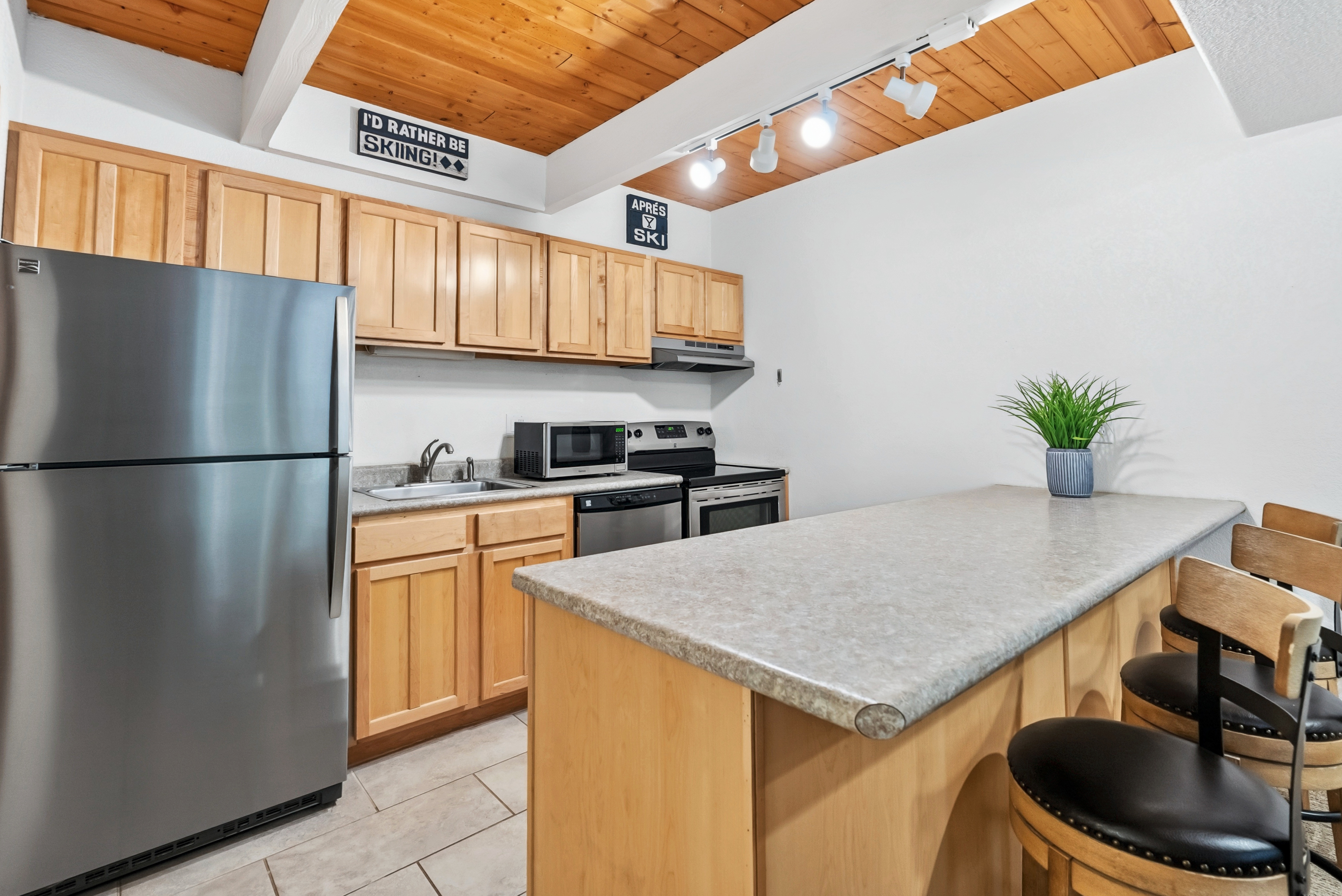 800 Columbine Road Unit# C1