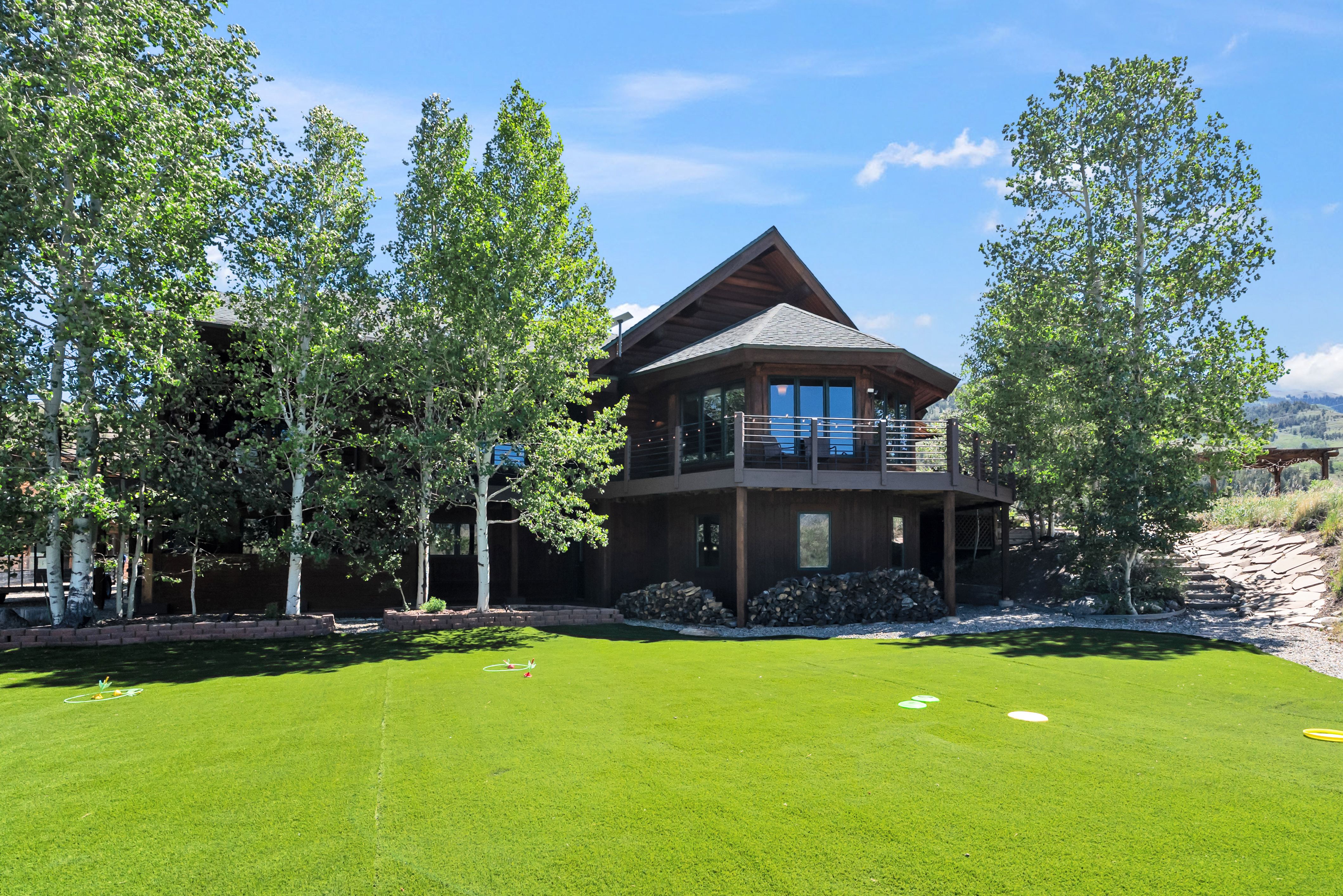 385 Darby Drive 