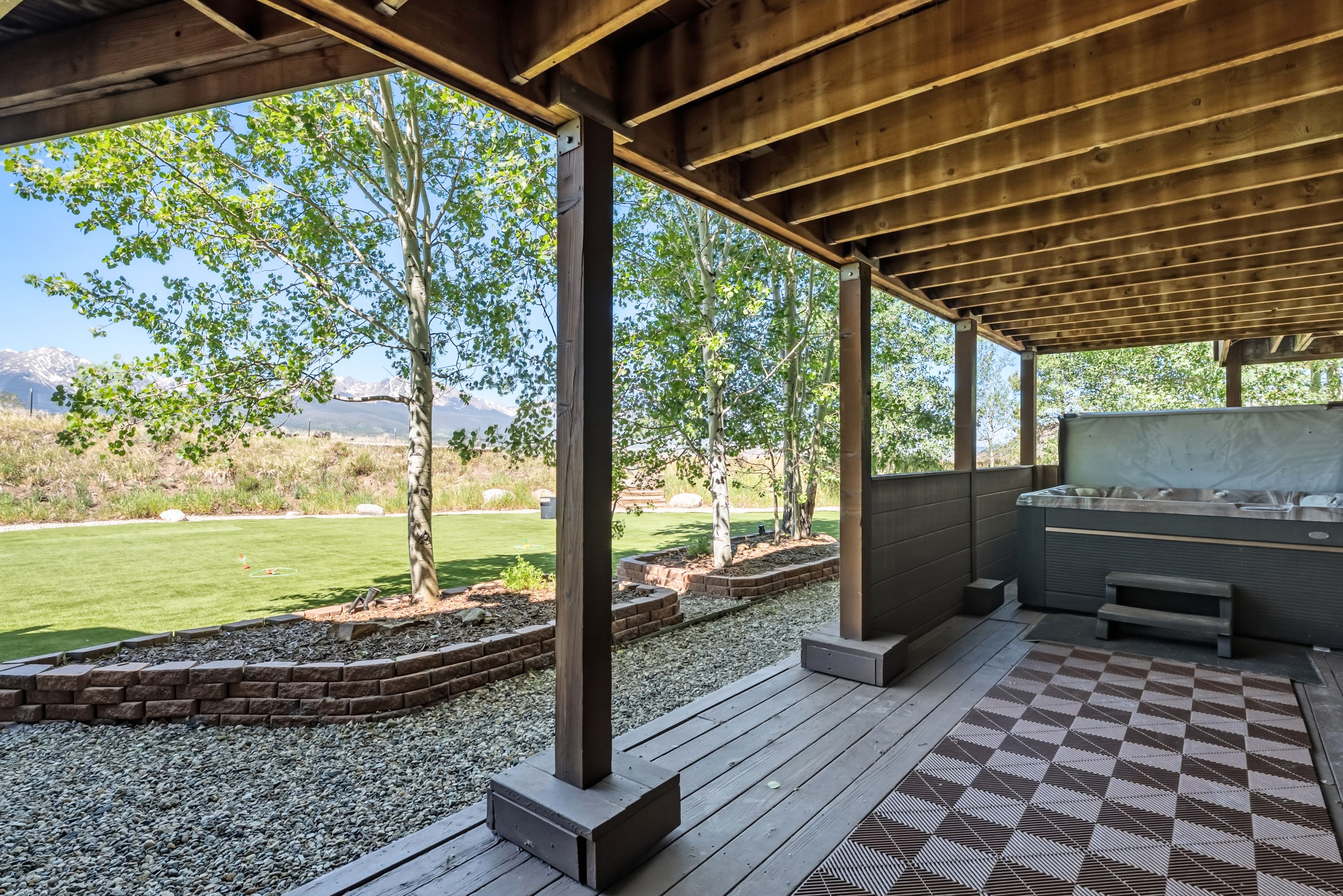 385 Darby Drive 