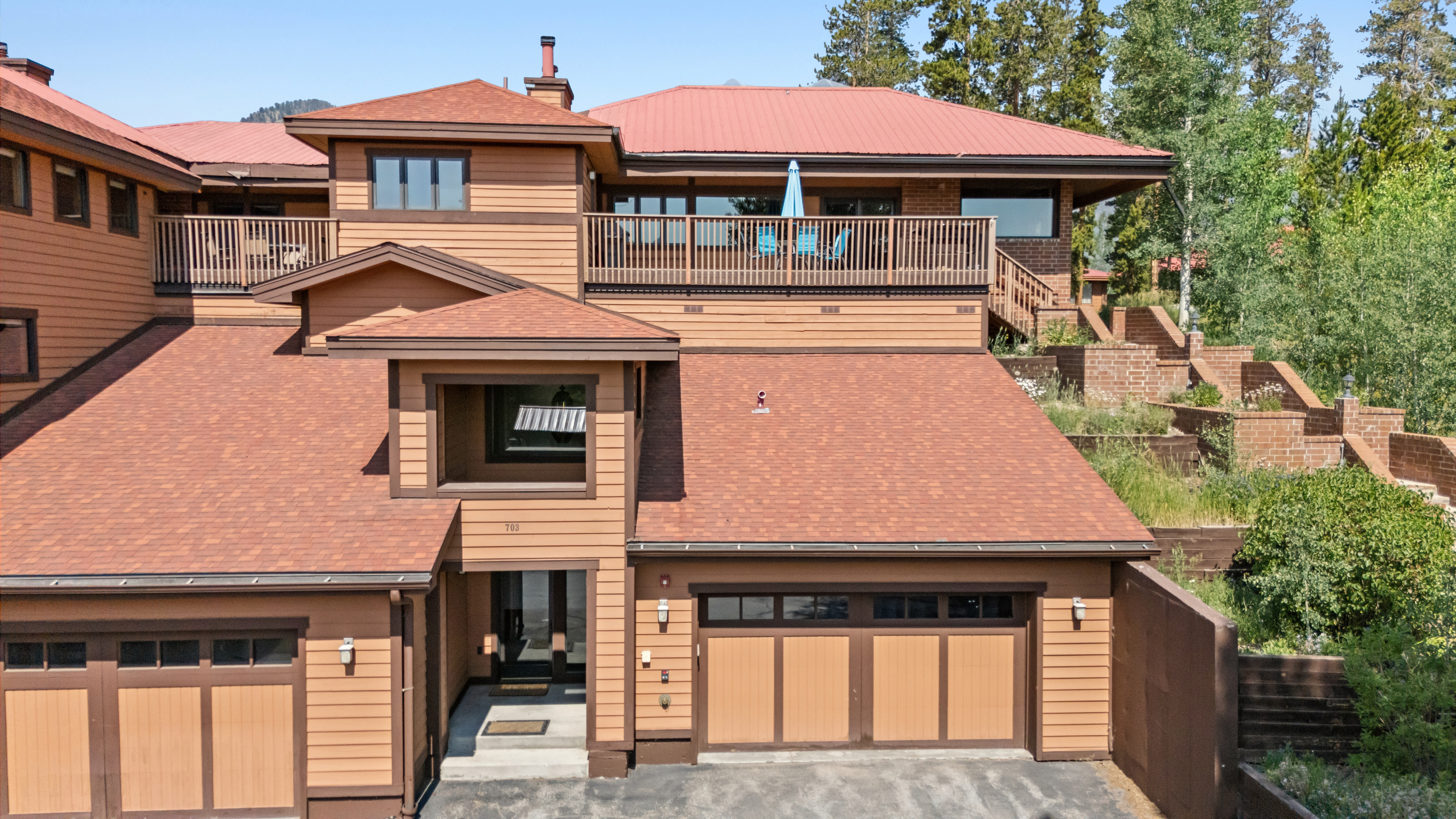 703 Meadow Creek Drive Unit# A2