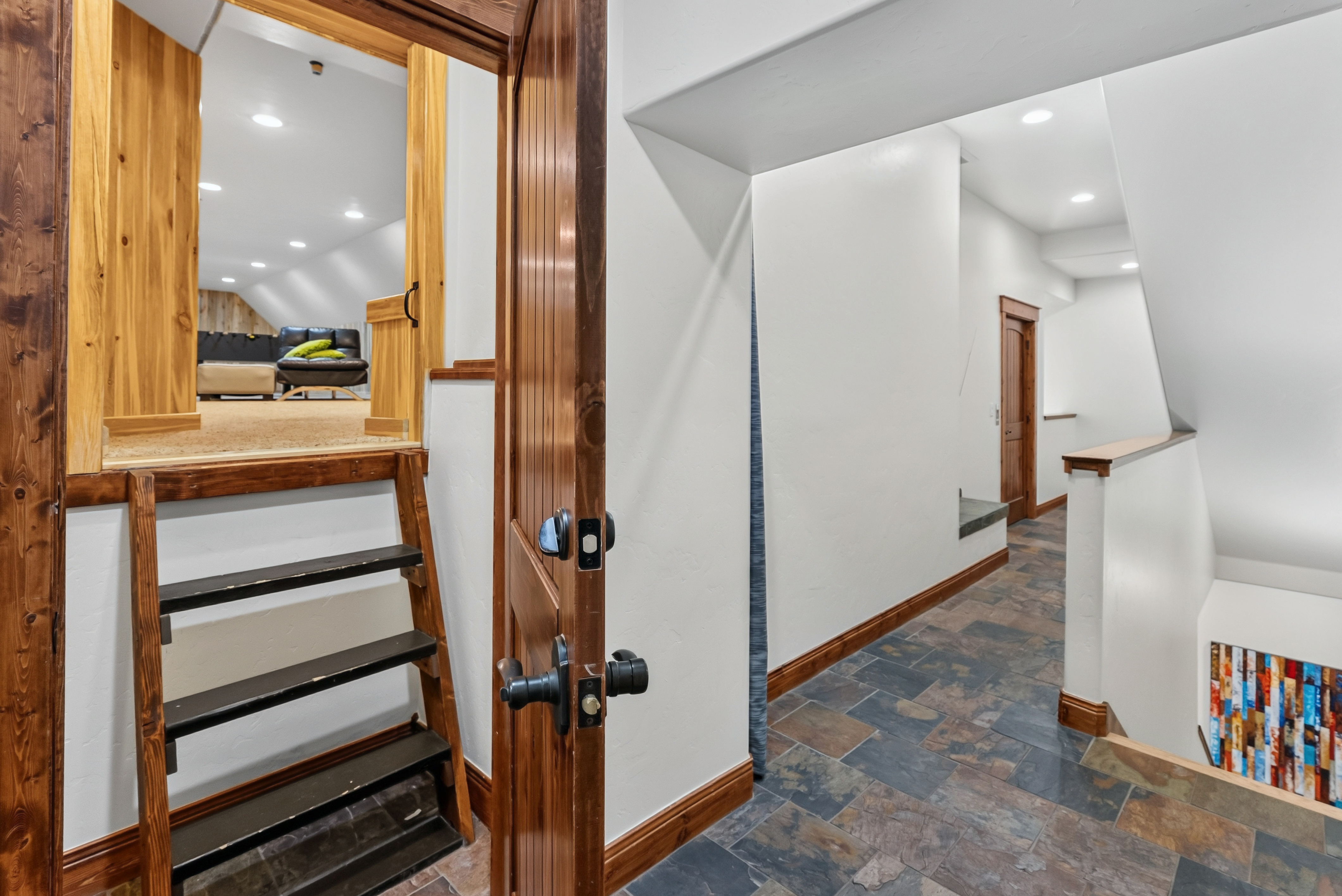 703 Meadow Creek Drive Unit# A2