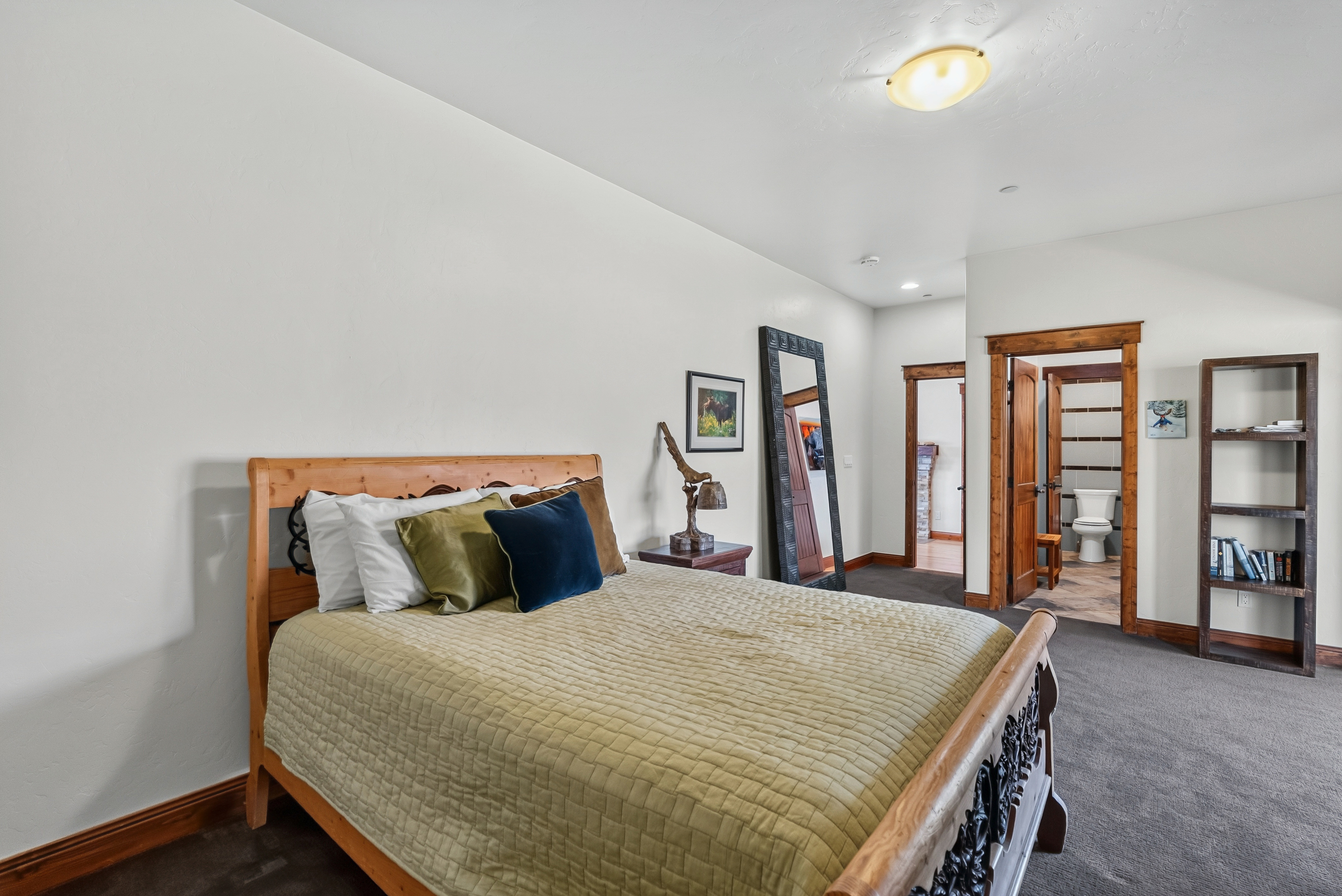 703 Meadow Creek Drive Unit# A2