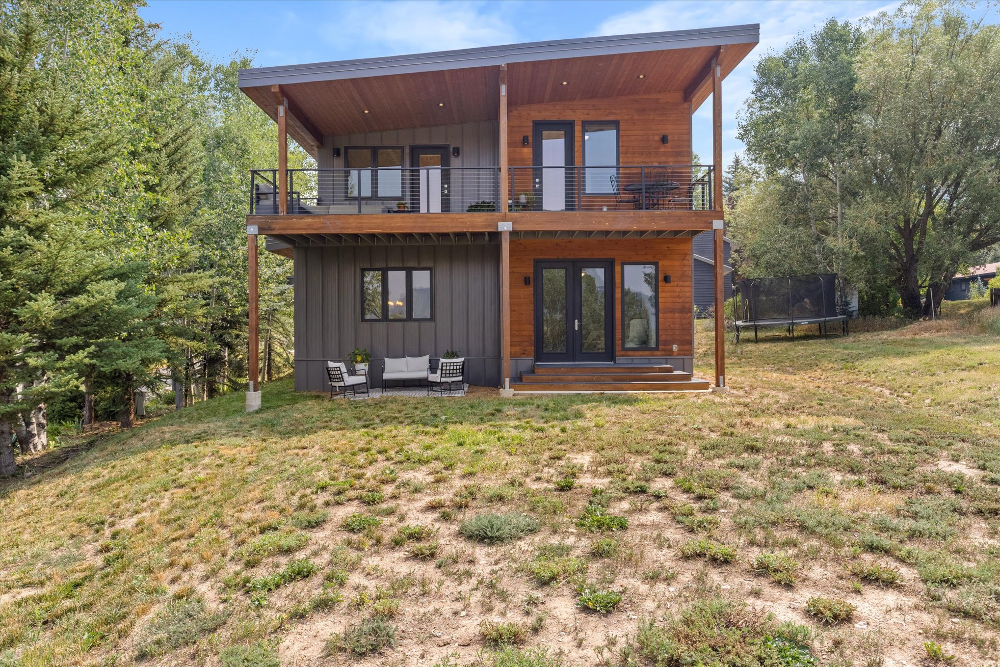1647 Red Hawk Court 