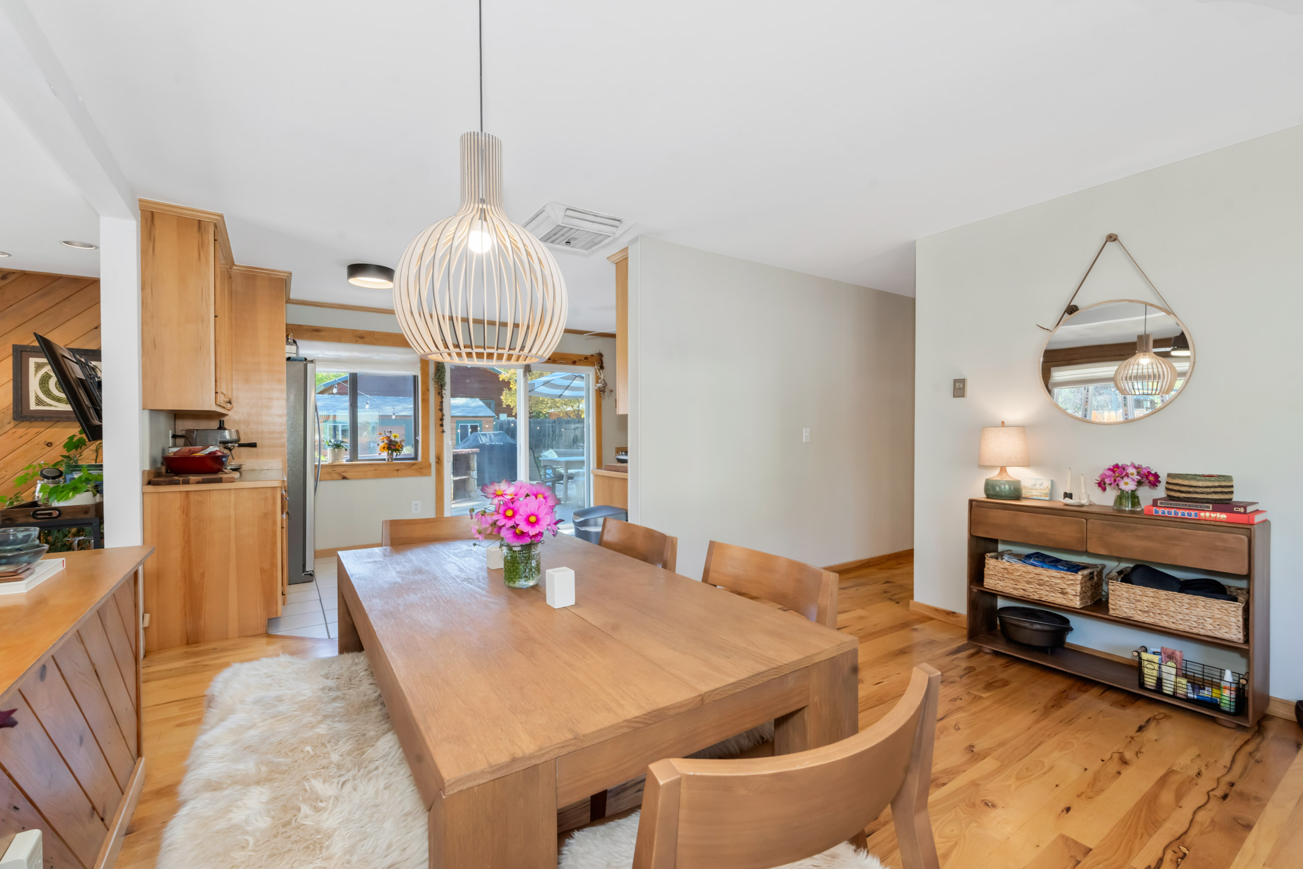 2685 Iris Lane 