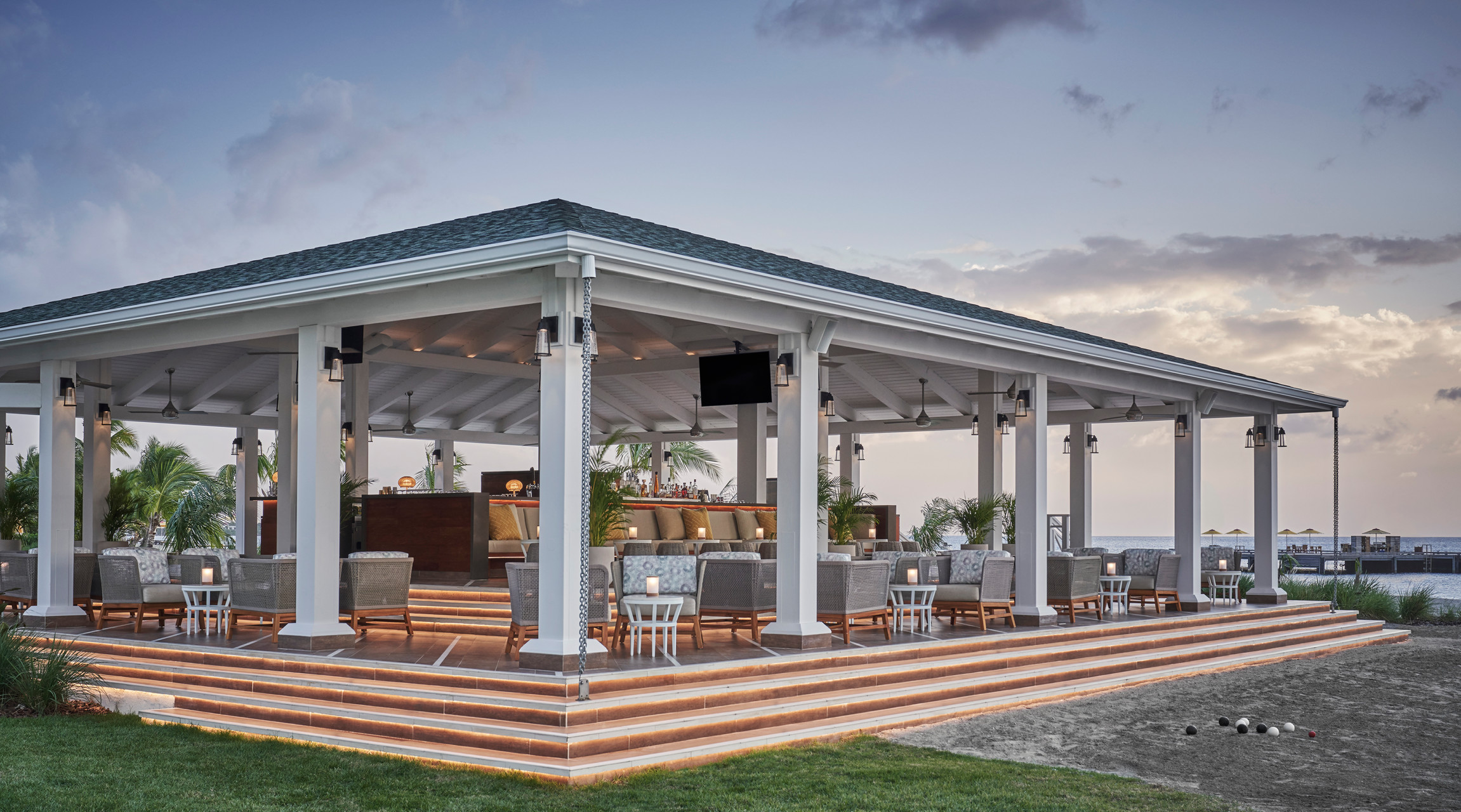 Nevis Peak Residences 1-PH 1
