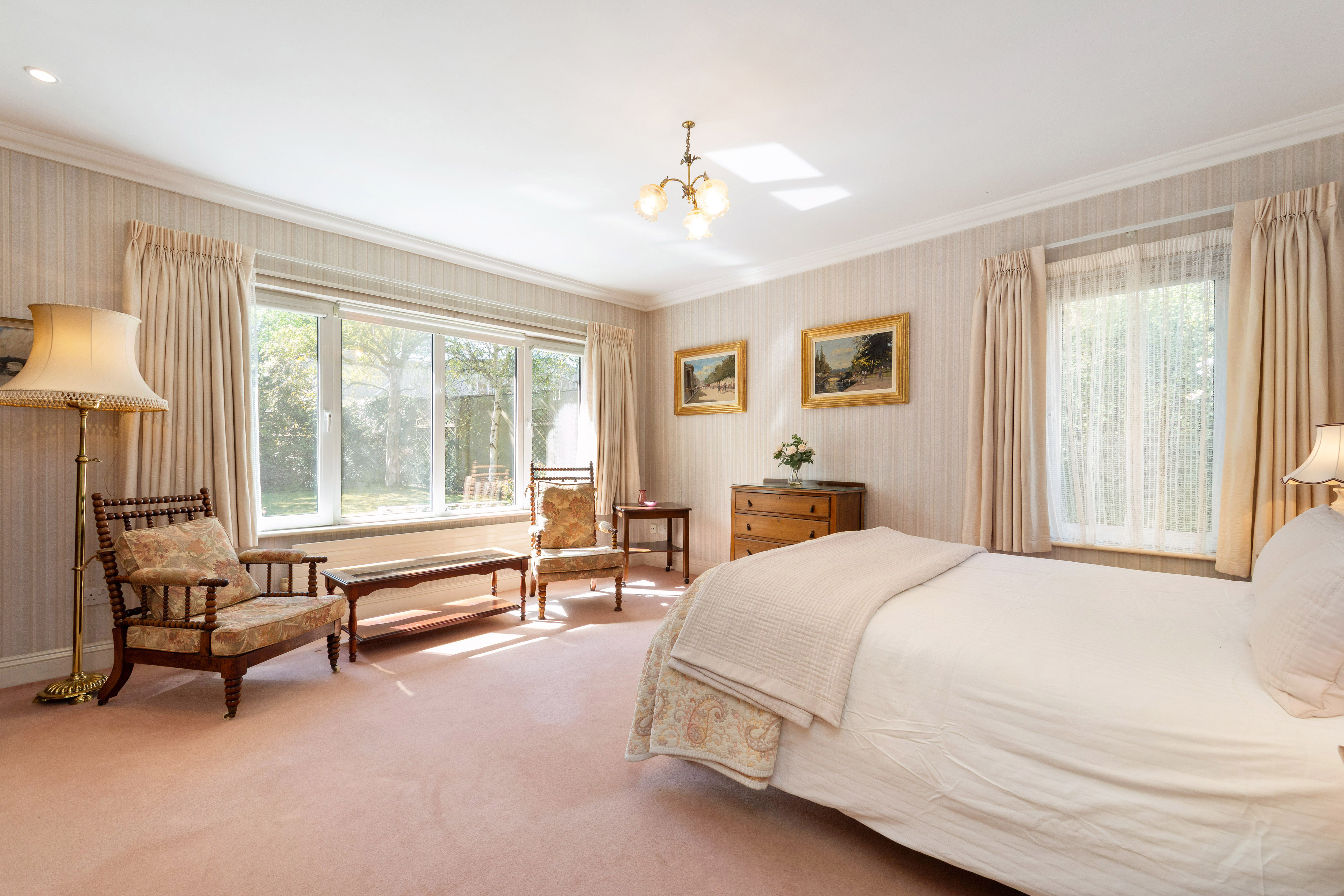 Dawson Lodge Cross Avenue