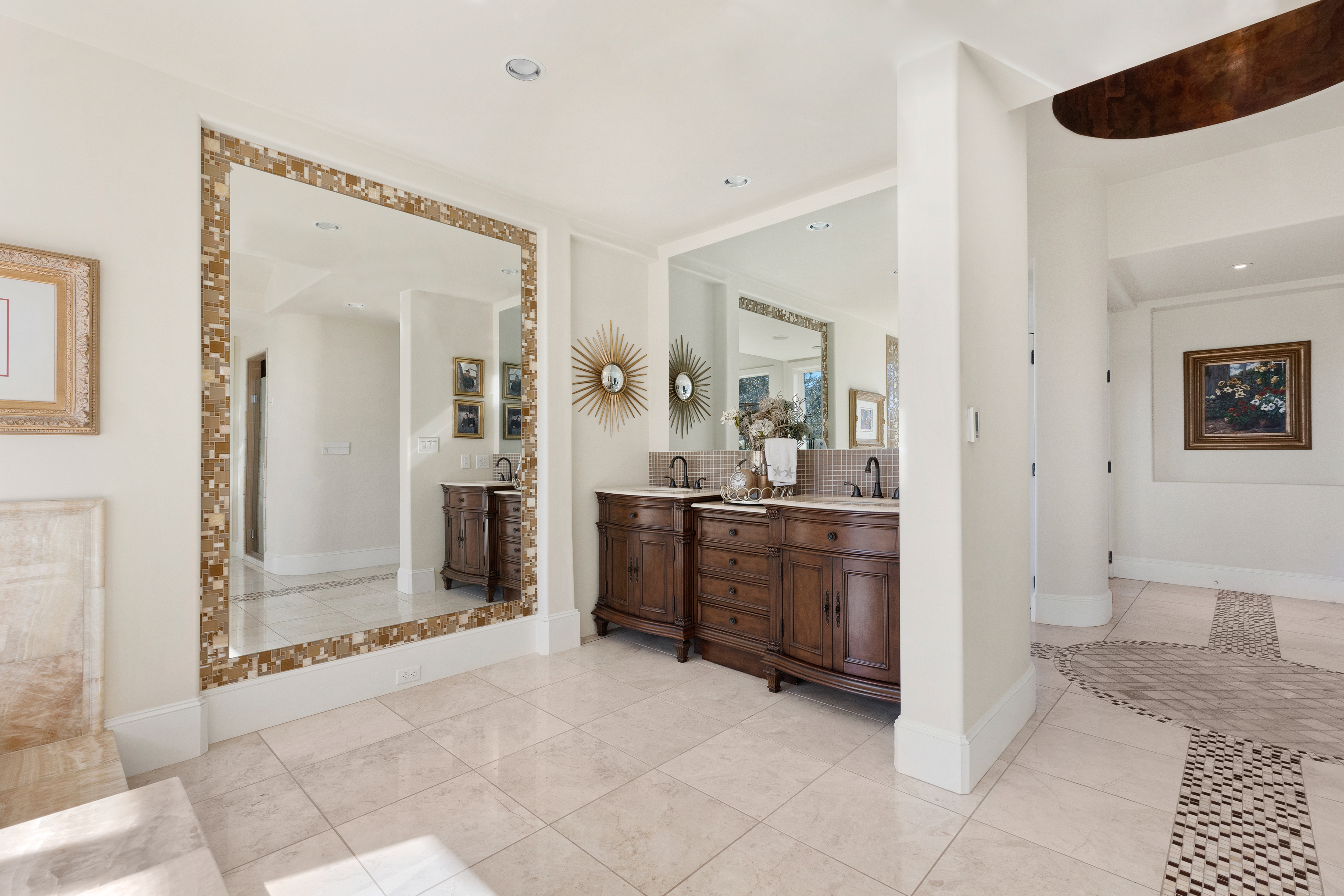 103 Costa Bella Cove 