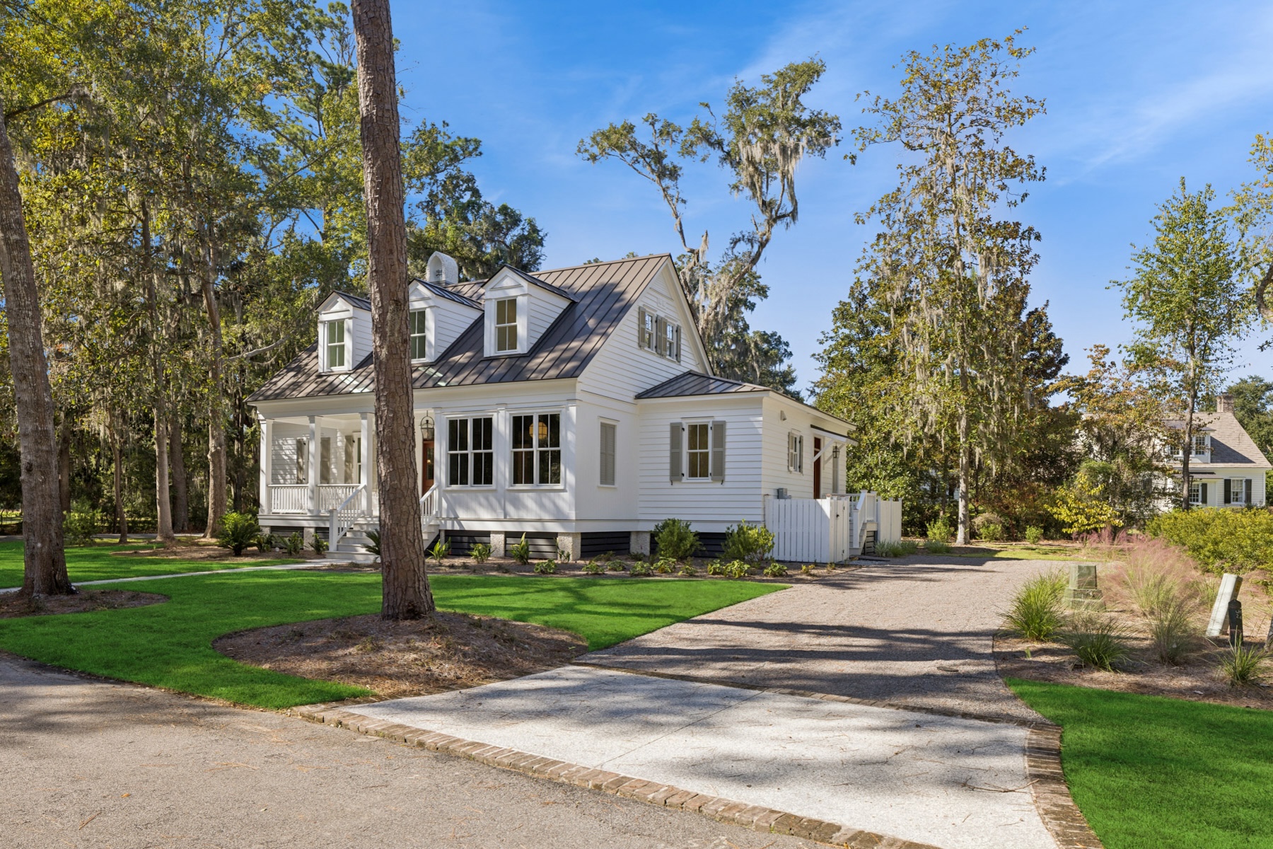 13 Magnolia Ln