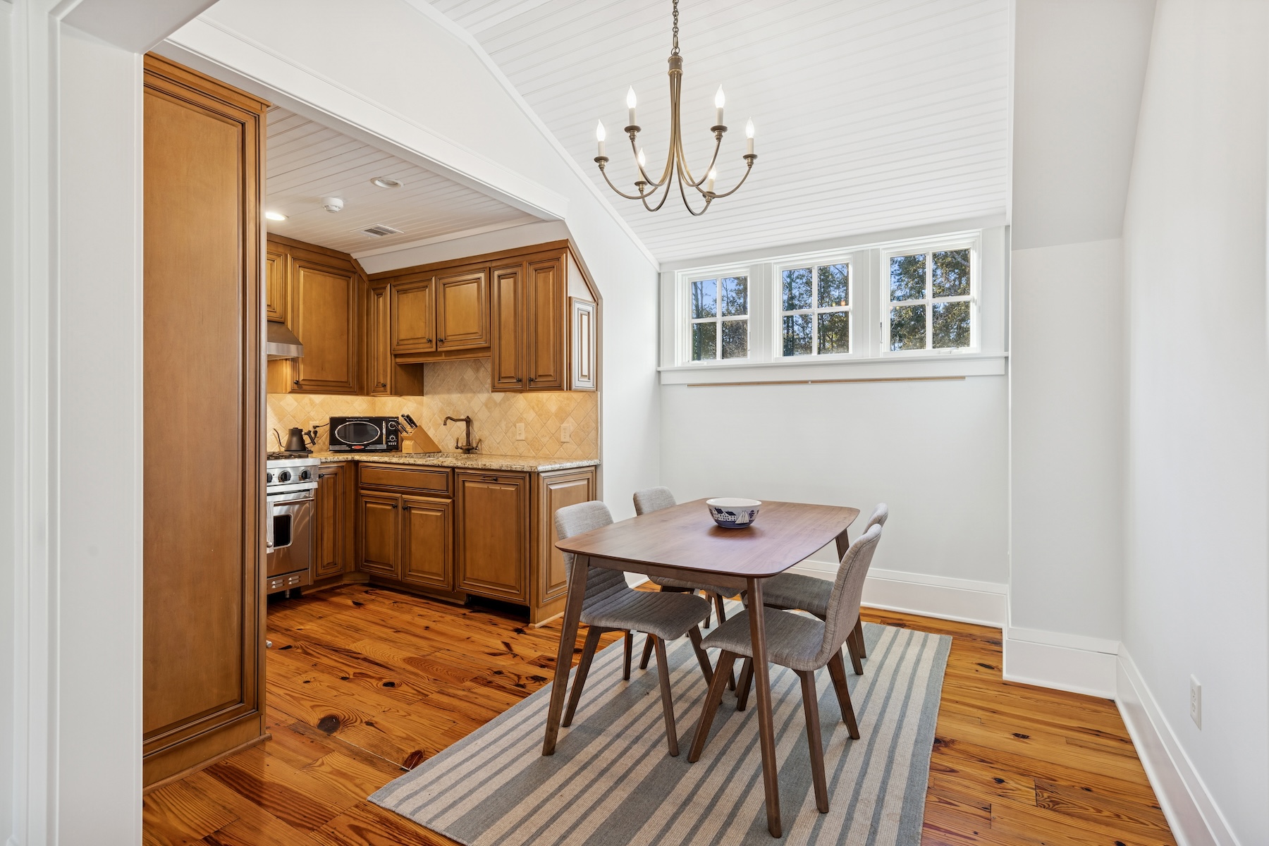 262 Spanish Moss Lane