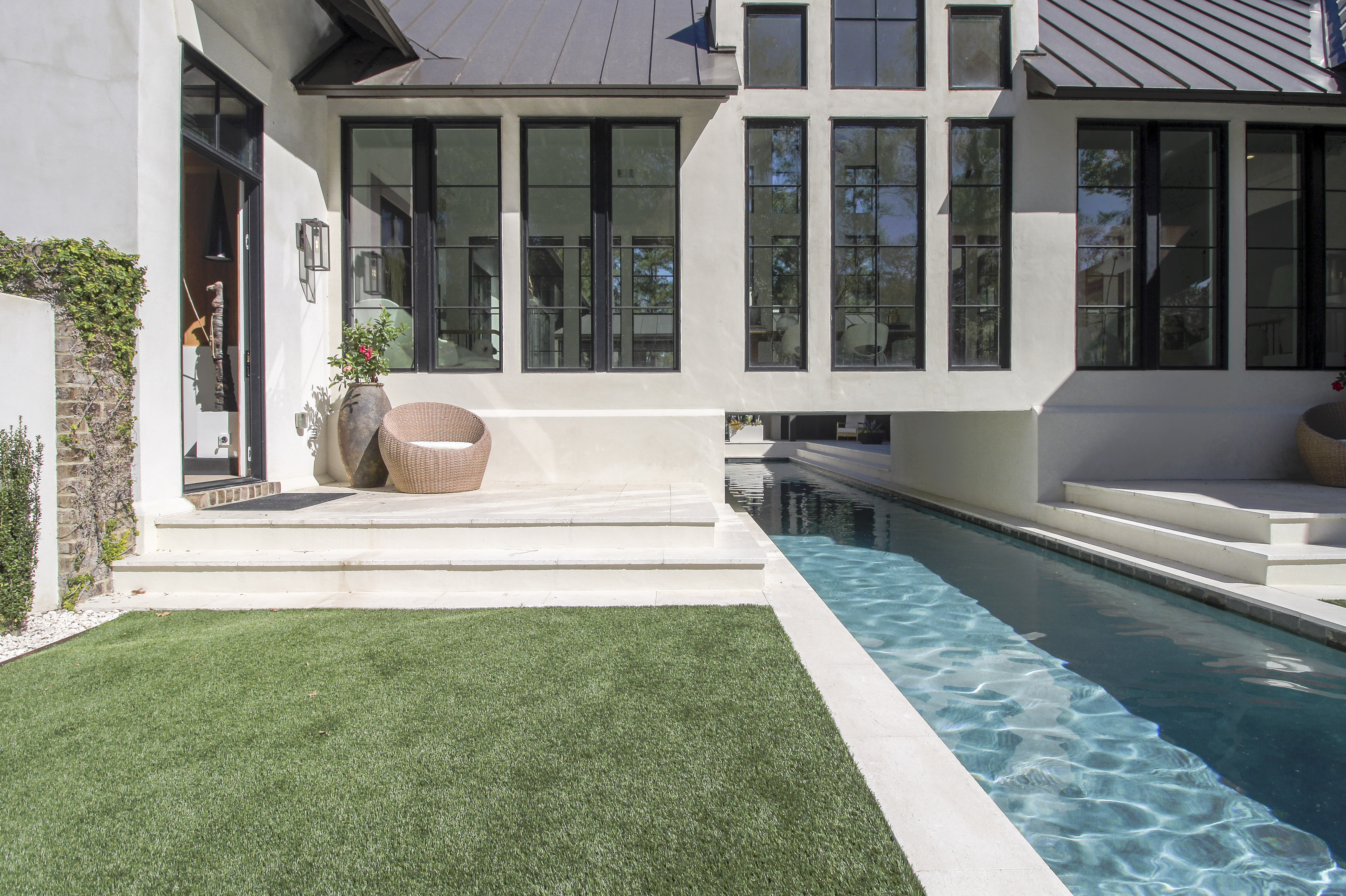 1435 Dublin Drive