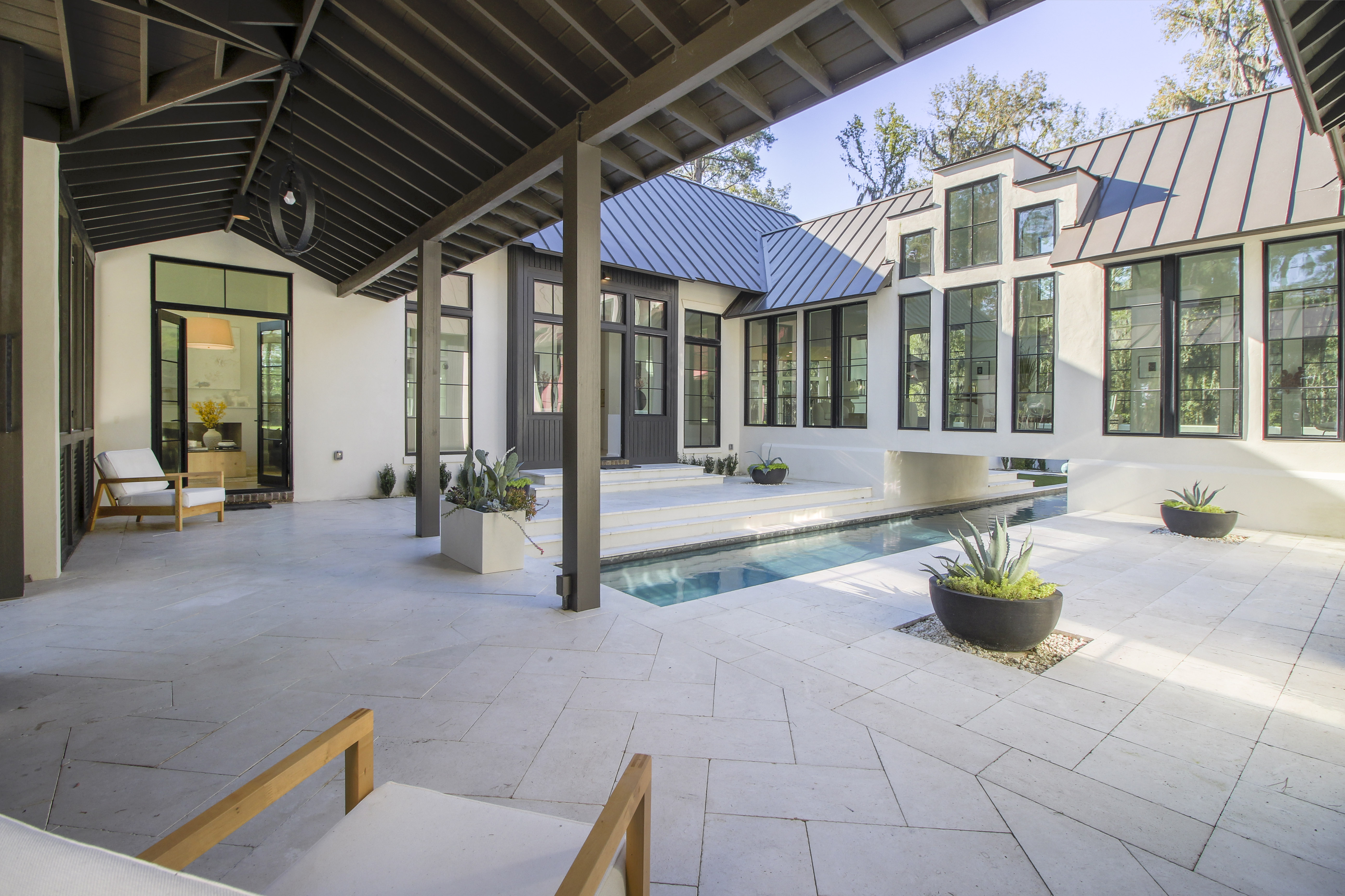 1435 Dublin Drive