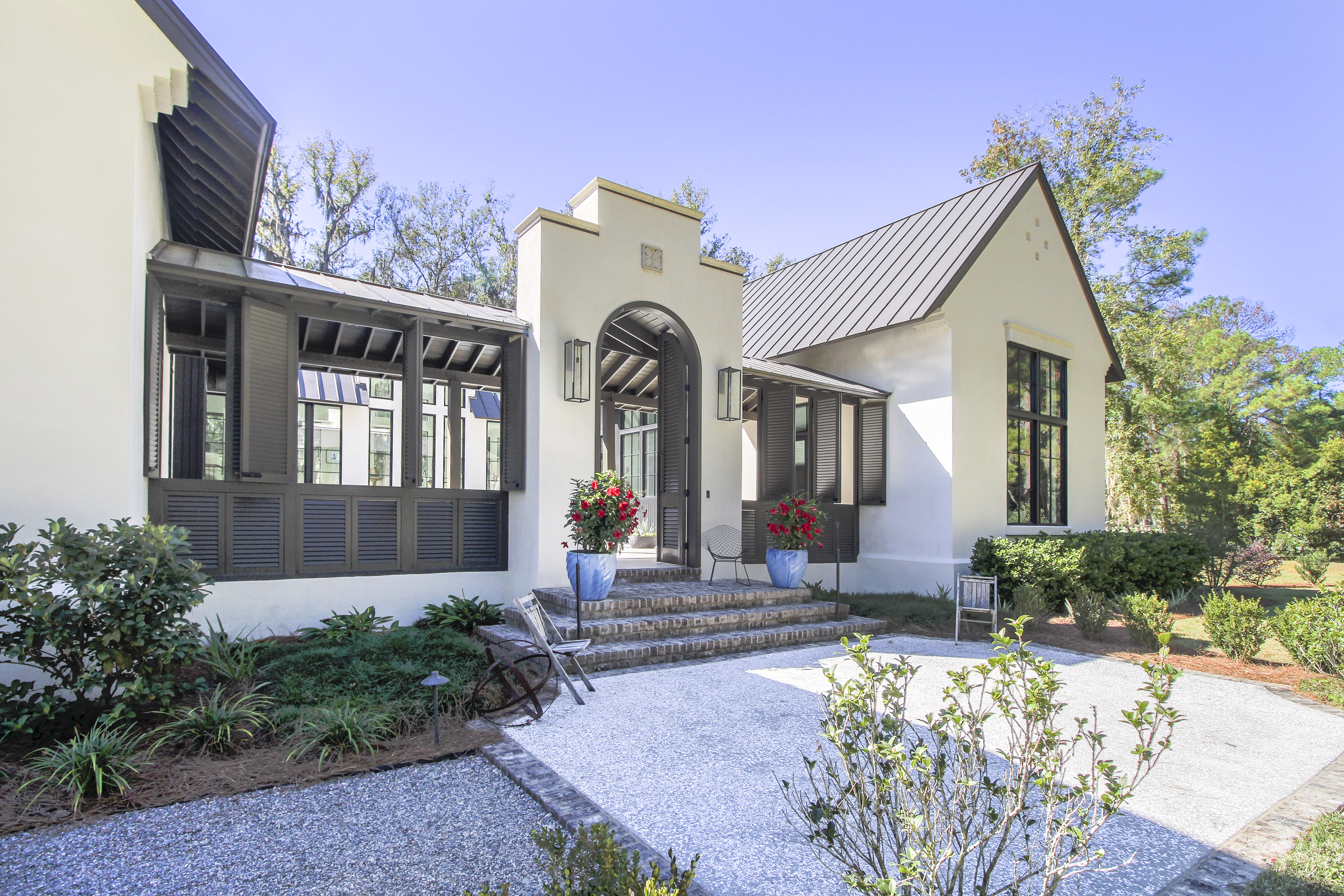 1435 Dublin Drive