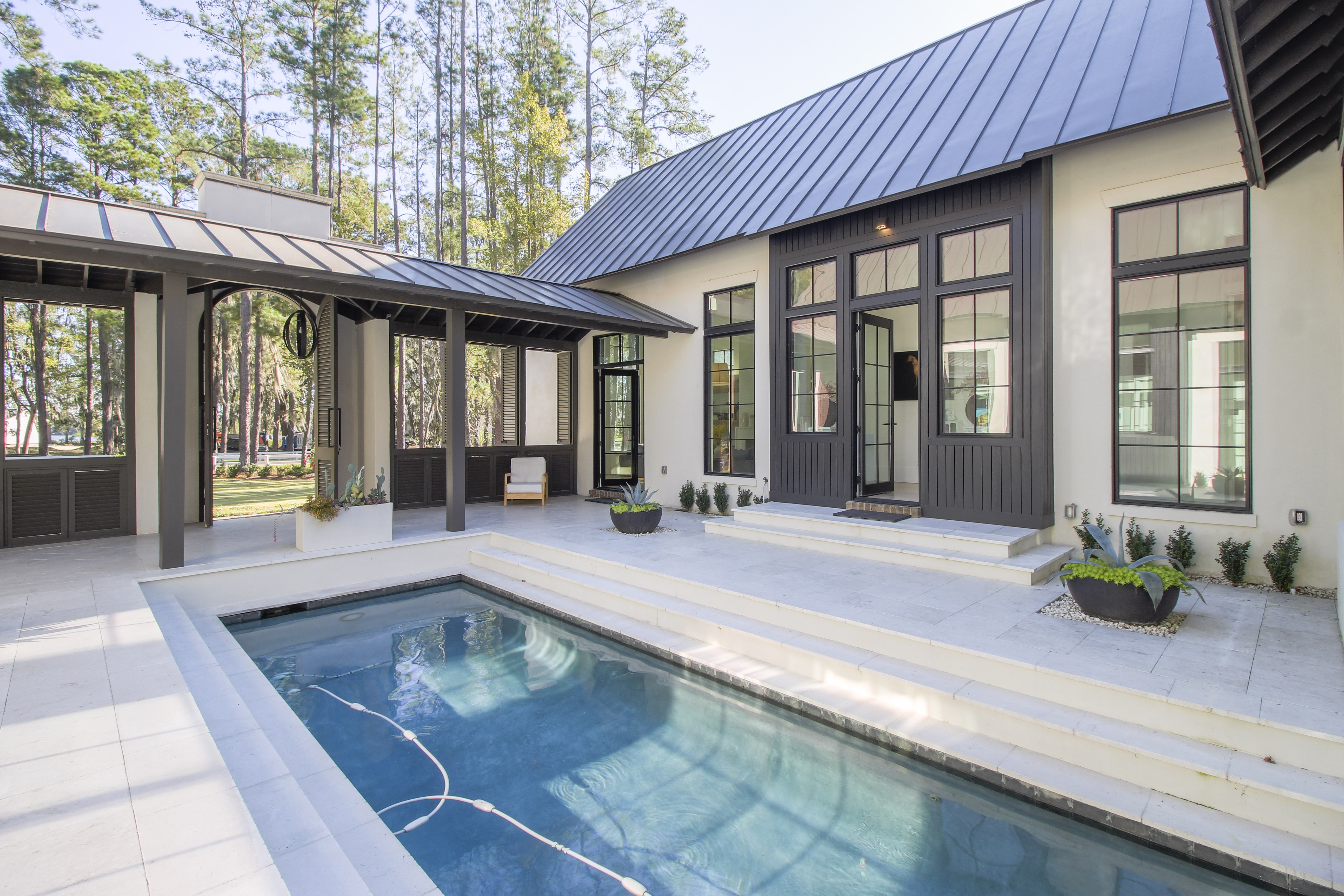 1435 Dublin Drive