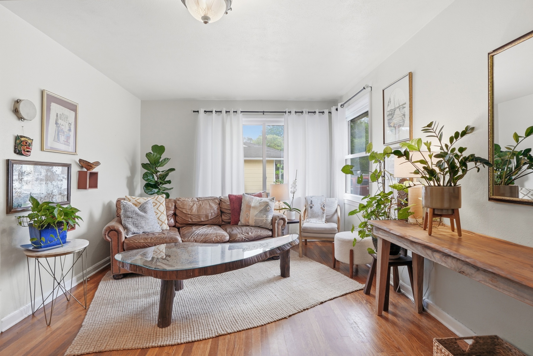 2206 East 60th Street