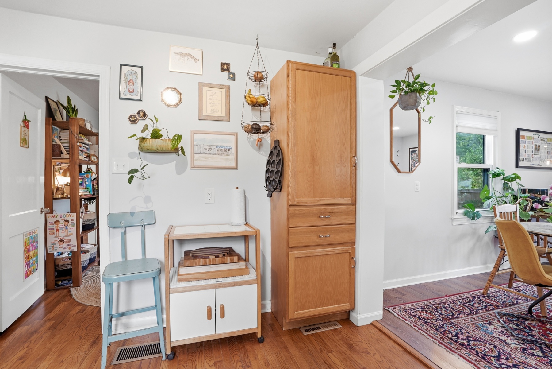 2206 East 60th Street